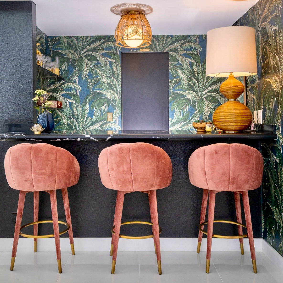 Bar Wide Shot.png