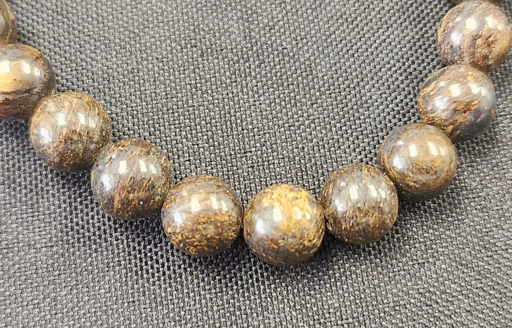 bronzite rare