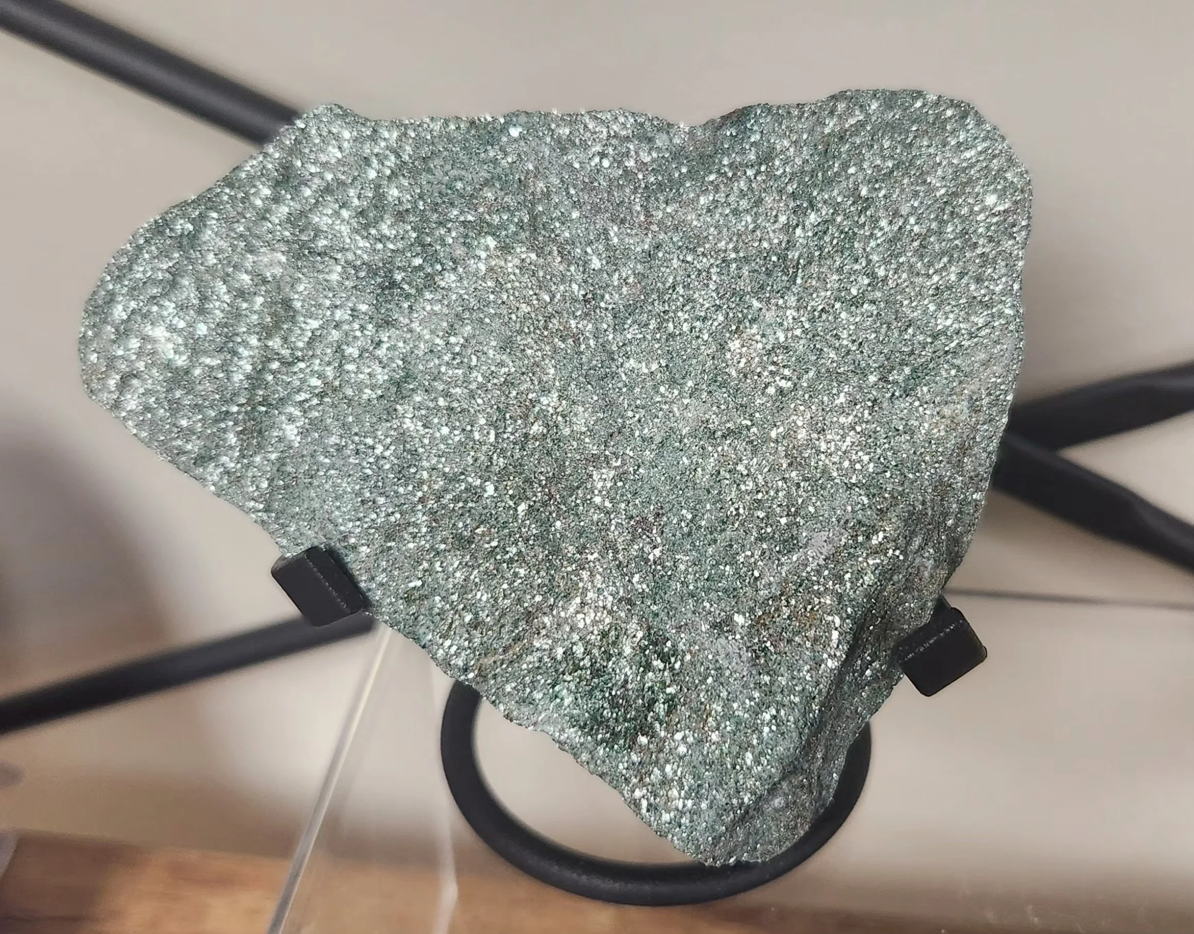 Green fuchsite crystal with natural mica shimmer, used for emotional healing, heart chakra support, and compassionate energy work