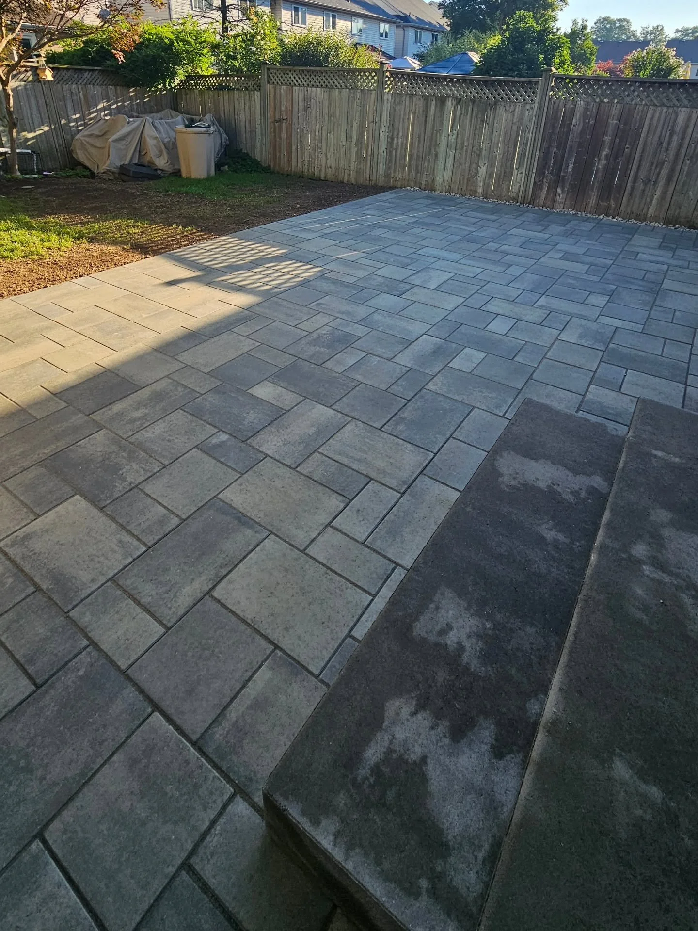 Sweet and simple 🍰

.
.
.
.
.

#hardscapes #hardscapecontractor #hardscapegrowth #patio #walkway #interlock #pavers #flagstone #outdoorliving #designandbuild #backyardpatio #backyarddesign