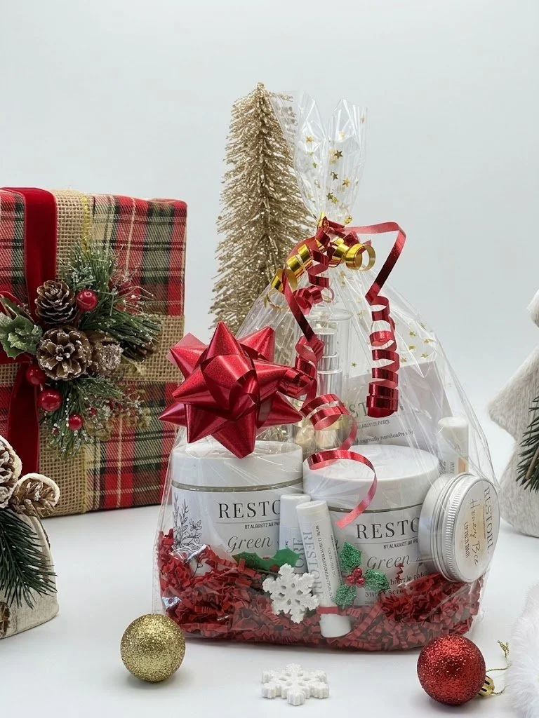 Merry Kit.JPG