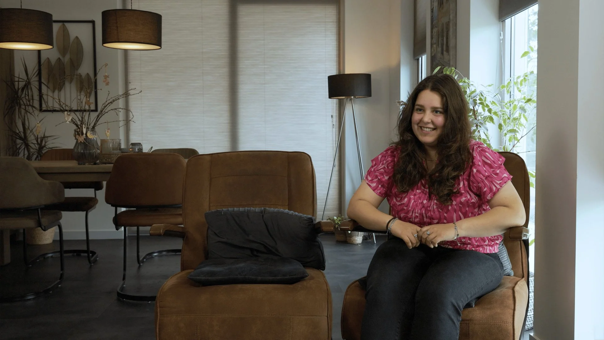 BETWEEN TWO WORLDS - A NEW FAMILY