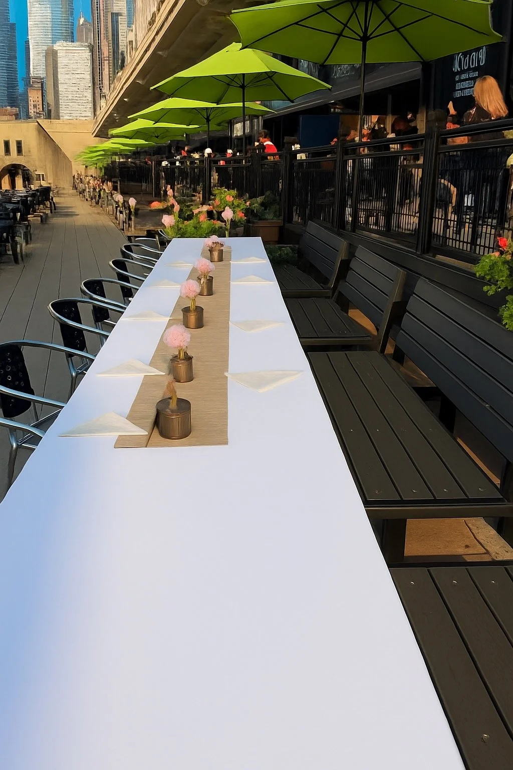 Chicago_Riverwalk_Table_NoShadow_Fixed.jpeg