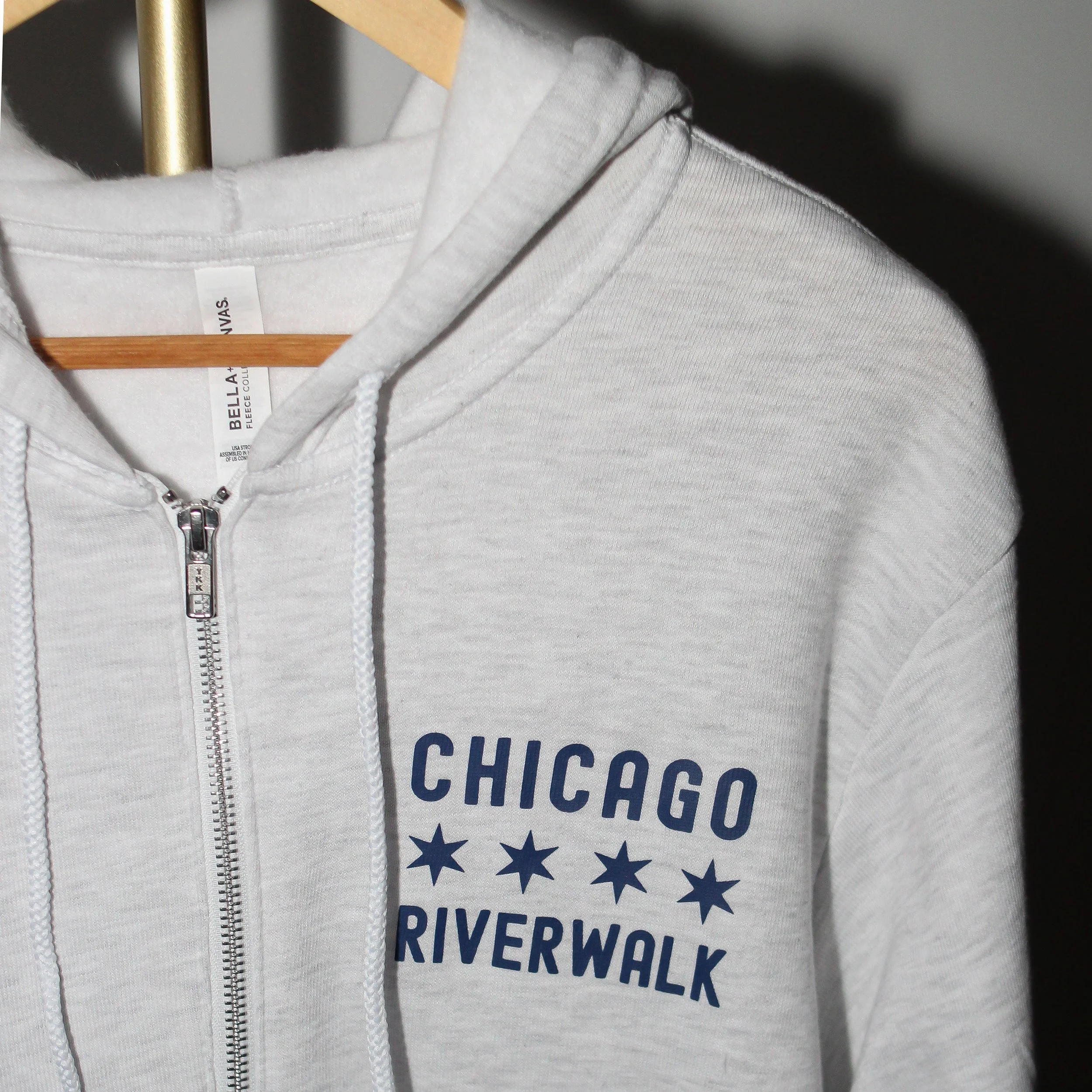 ZIP UP