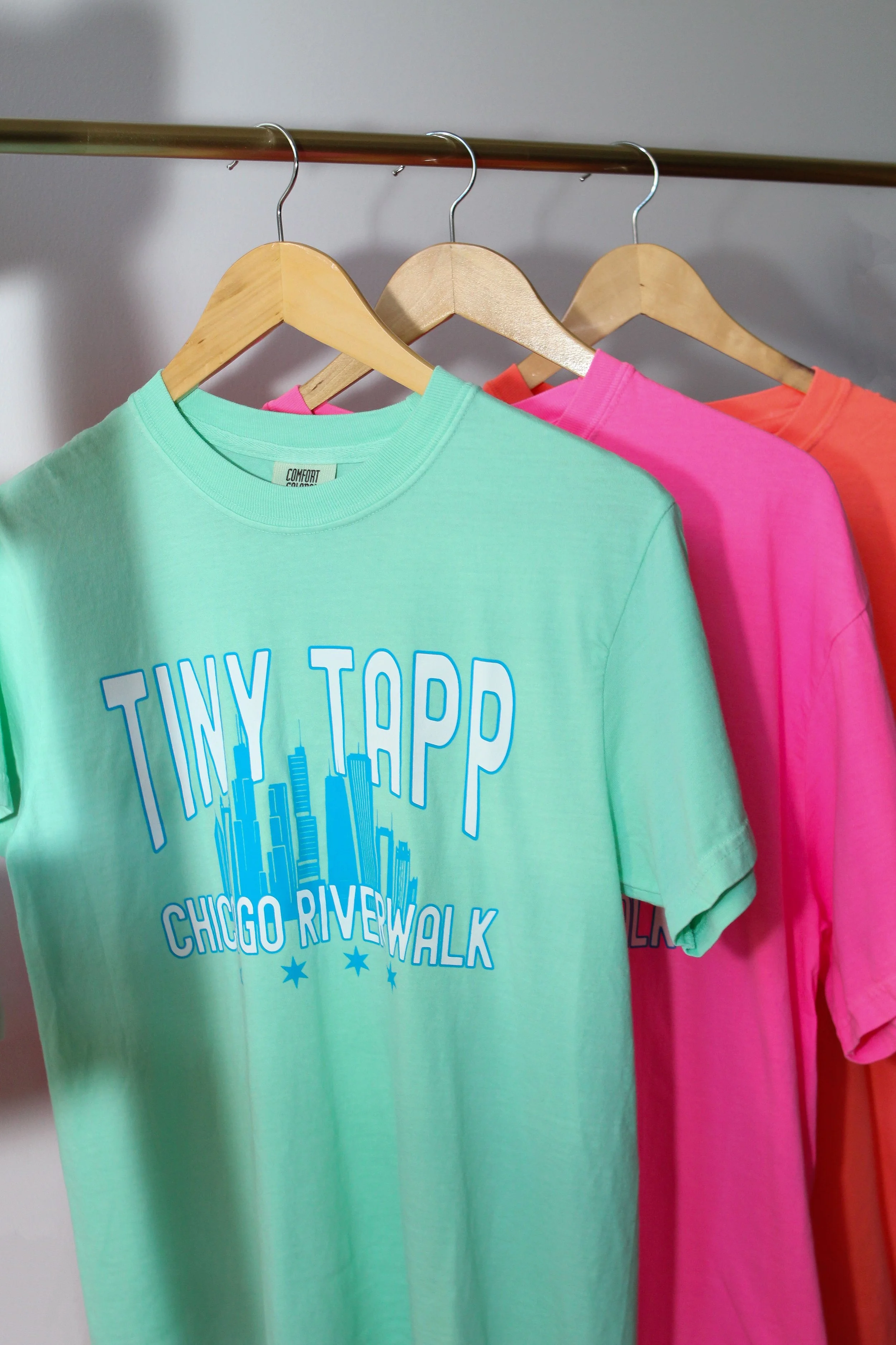 CHICAGO RIVERWALK TEE