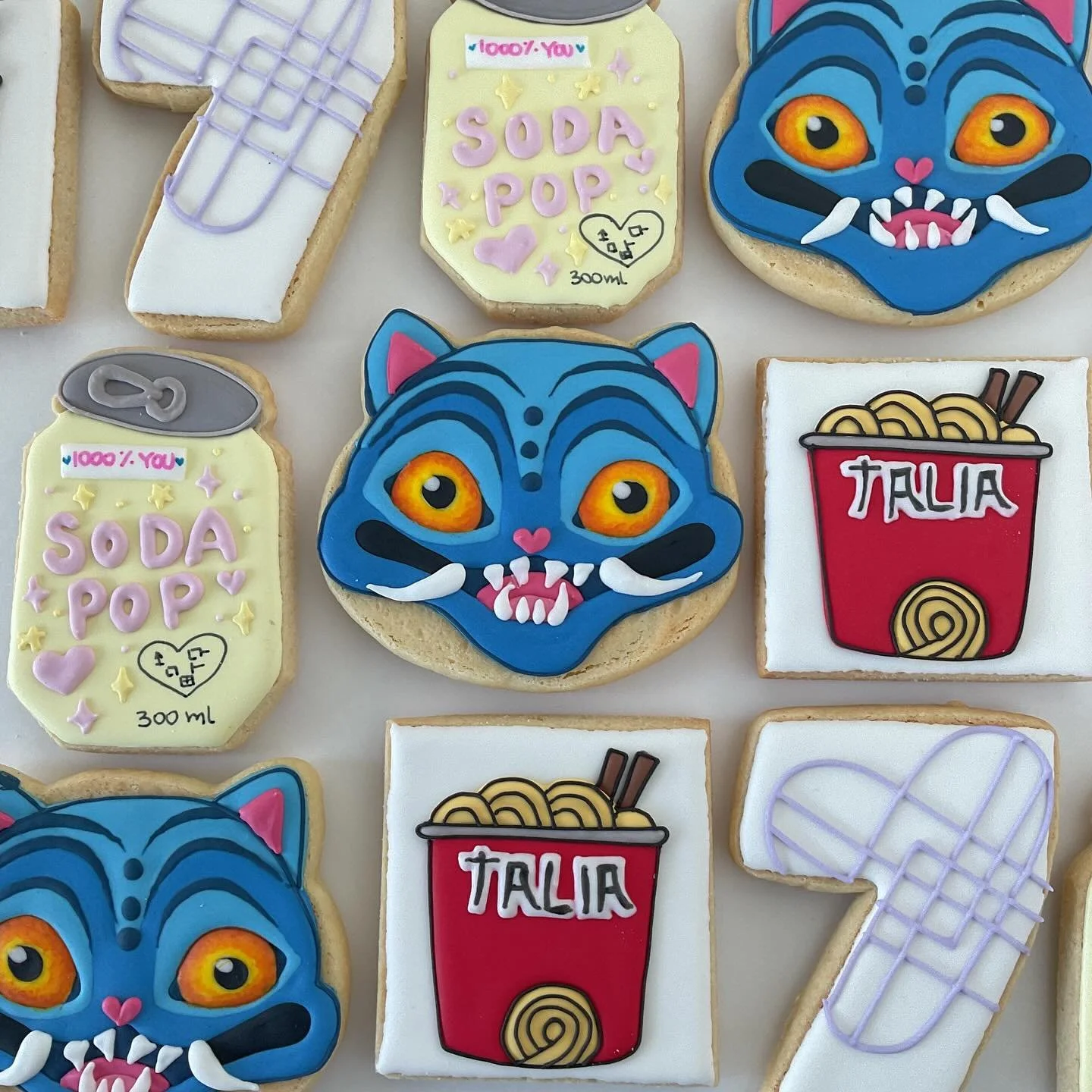 If you moved your shoulders while looking at this post you have to give it a like 💁🏻