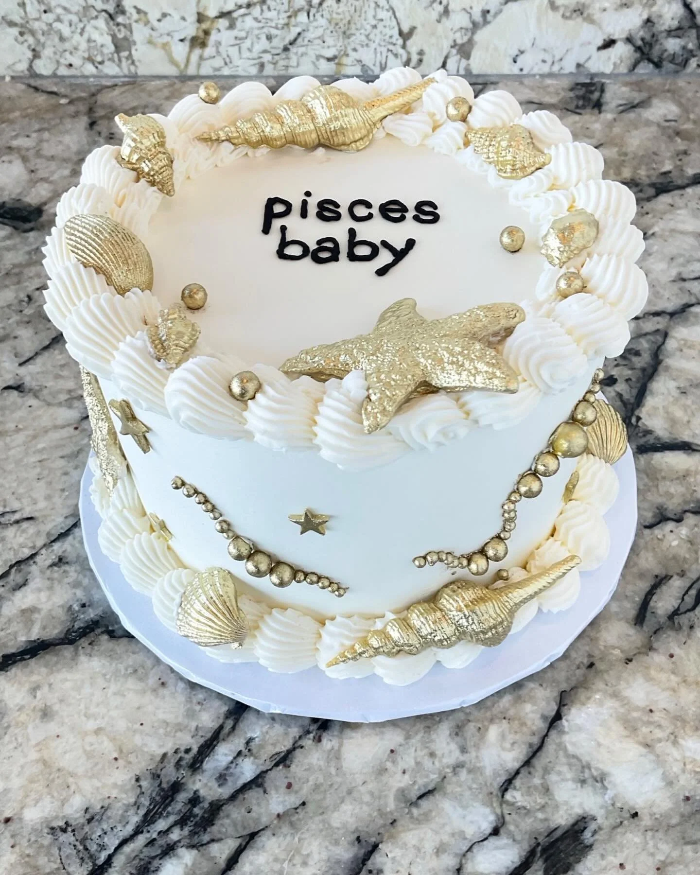 Pisces season is nearly ending. Next up, Aries season! Where are the Aries babes at? NOW is the time to order April cakes! Want a free estimate? Simply fill out an inquiry form on our website by hitting the &ldquo;Contact Us &ldquo; tab.
#occakes #oc