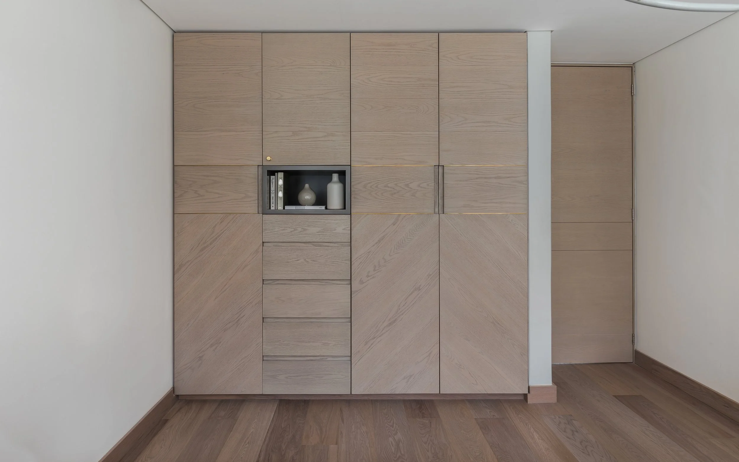 6     262A2321-Edit-MH-Final-Flat.jpg