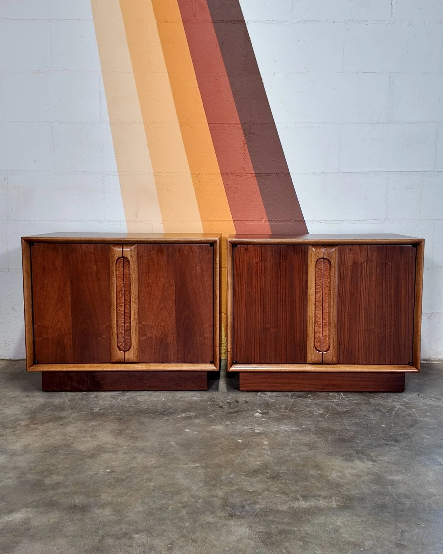 Lane &ldquo;Summit&rdquo; Nightstands in Walnut &amp; Burlwood [$795]
.
Dimensions: 26&rdquo;W x 22&rdquo;H x 17&rdquo;D