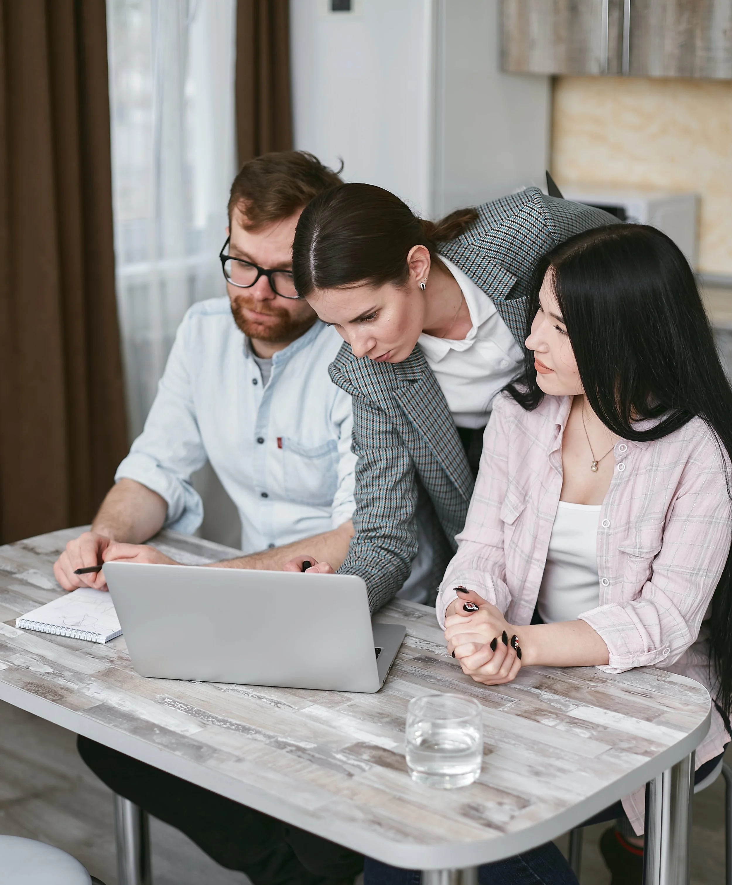 Building a Healthy Work-Life Balance: Tips for a Happier You