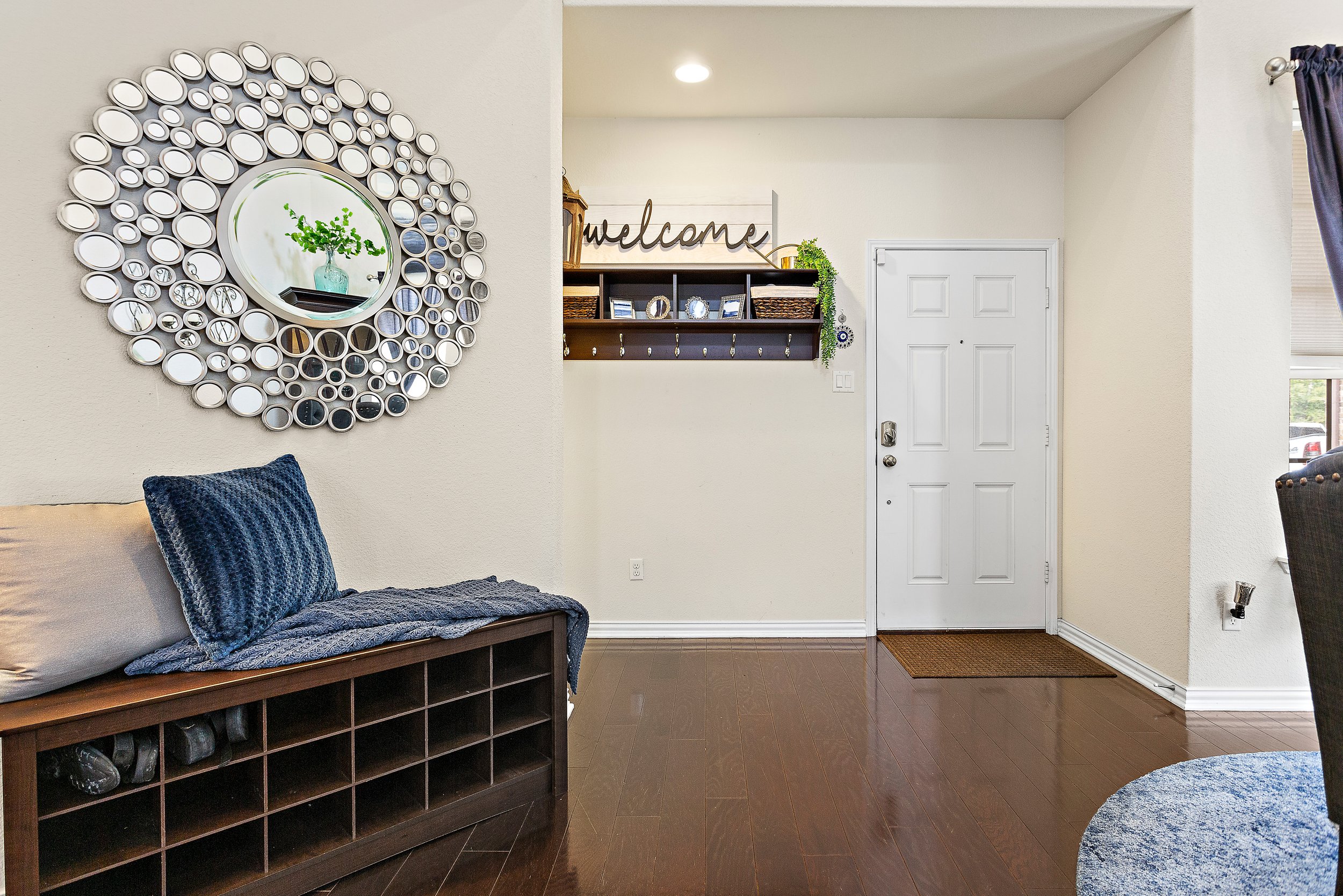 3-print-16033 Travesia Way KCP 111722 - 41.jpg