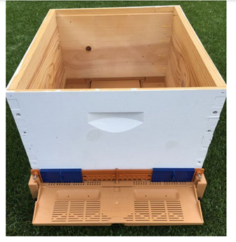 10 Frame Bottom Board 5.png