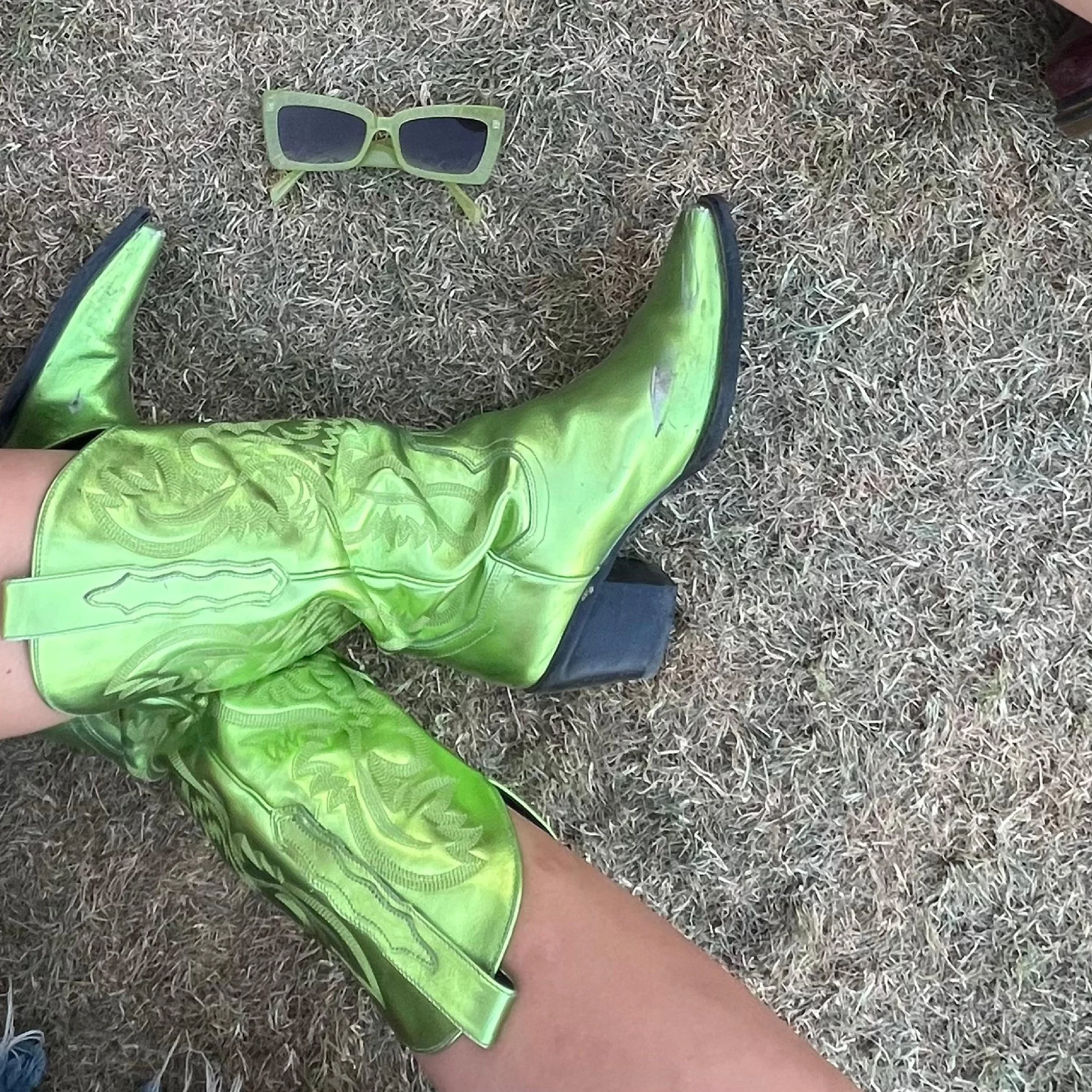 green boots.jpg
