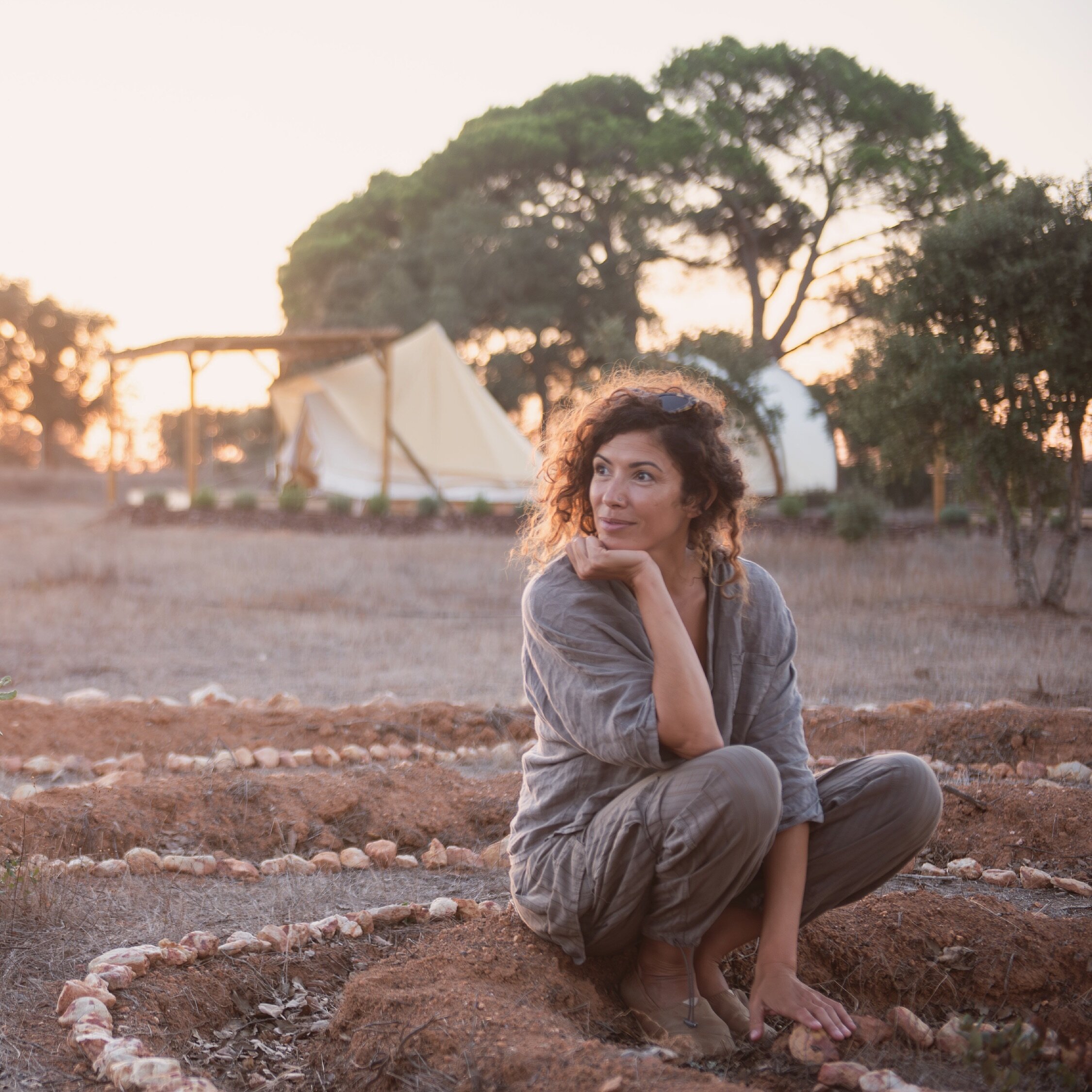Introducing Samy, the other co-founder of Adam&atilde;e. Samy has been on a journey to live a more sustainable lifestyle and she&rsquo;s eager to share her experience and knowledge with others. 

As a devoted mother, she understands the importance of