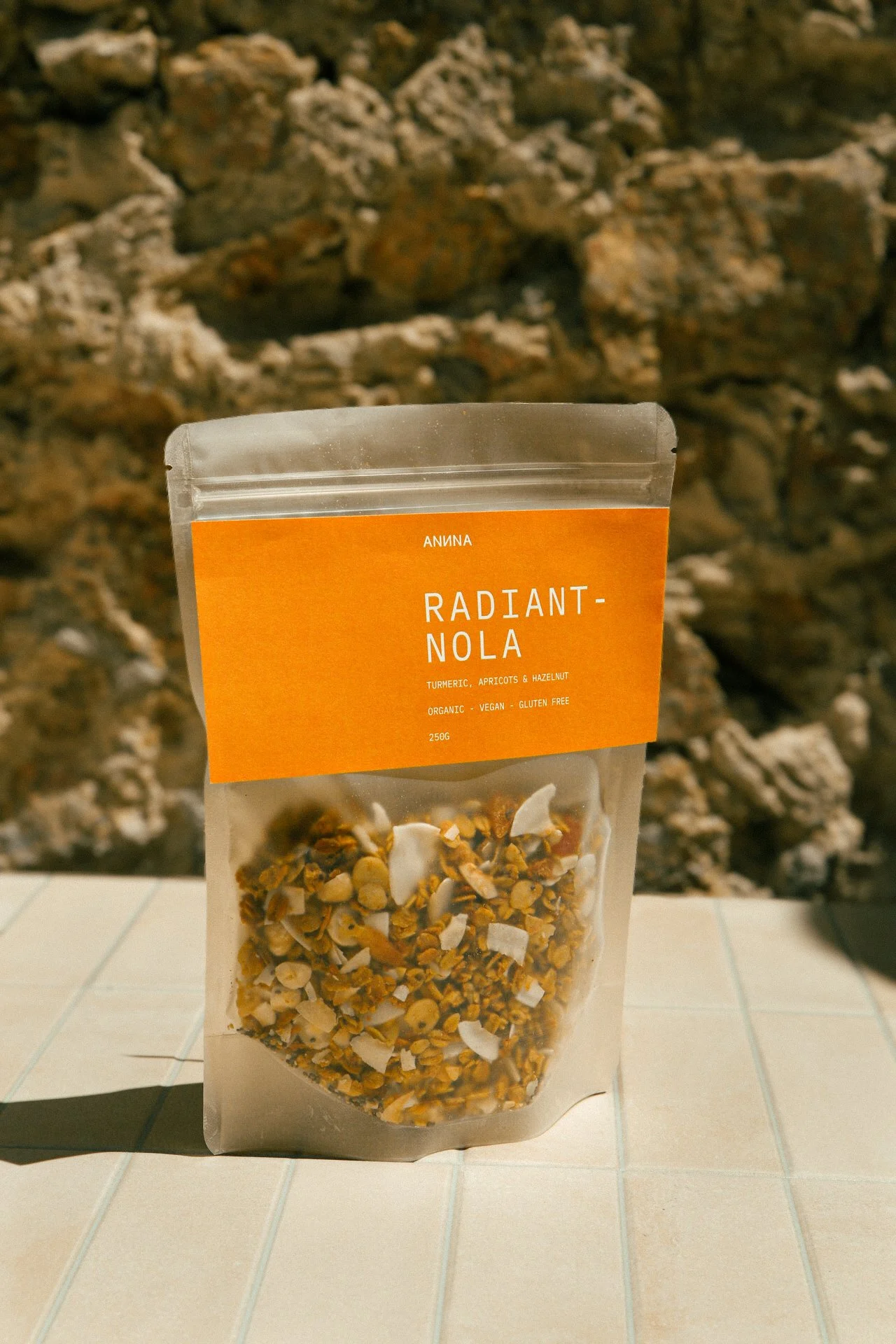 ANNNA Radiant-nola Granola