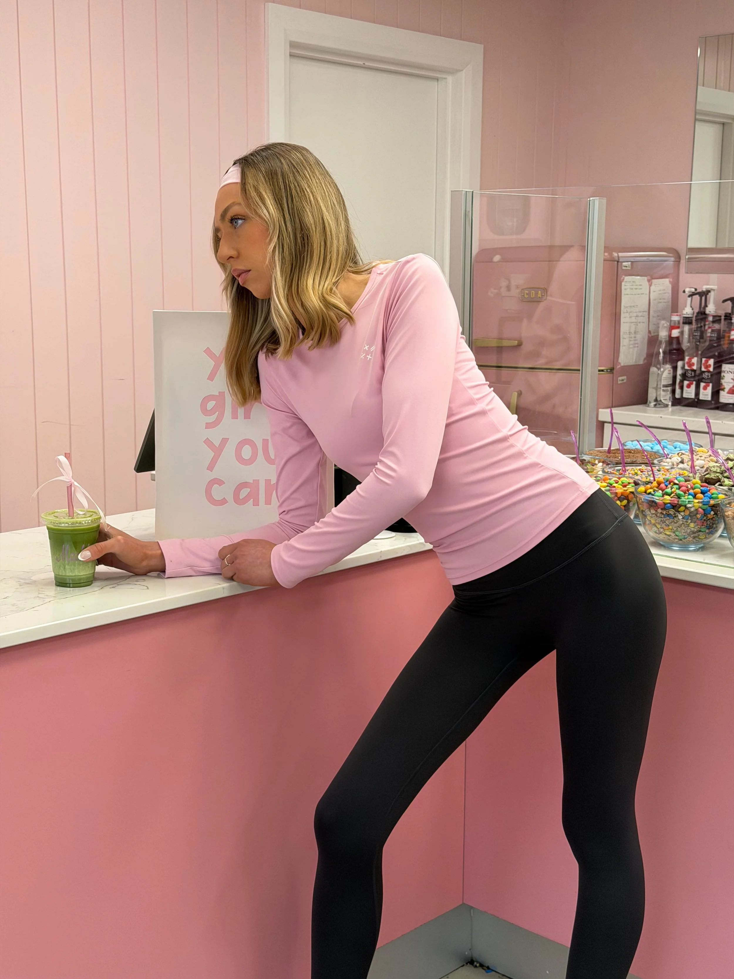 High-performance long sleeved compression top in Candy Pink