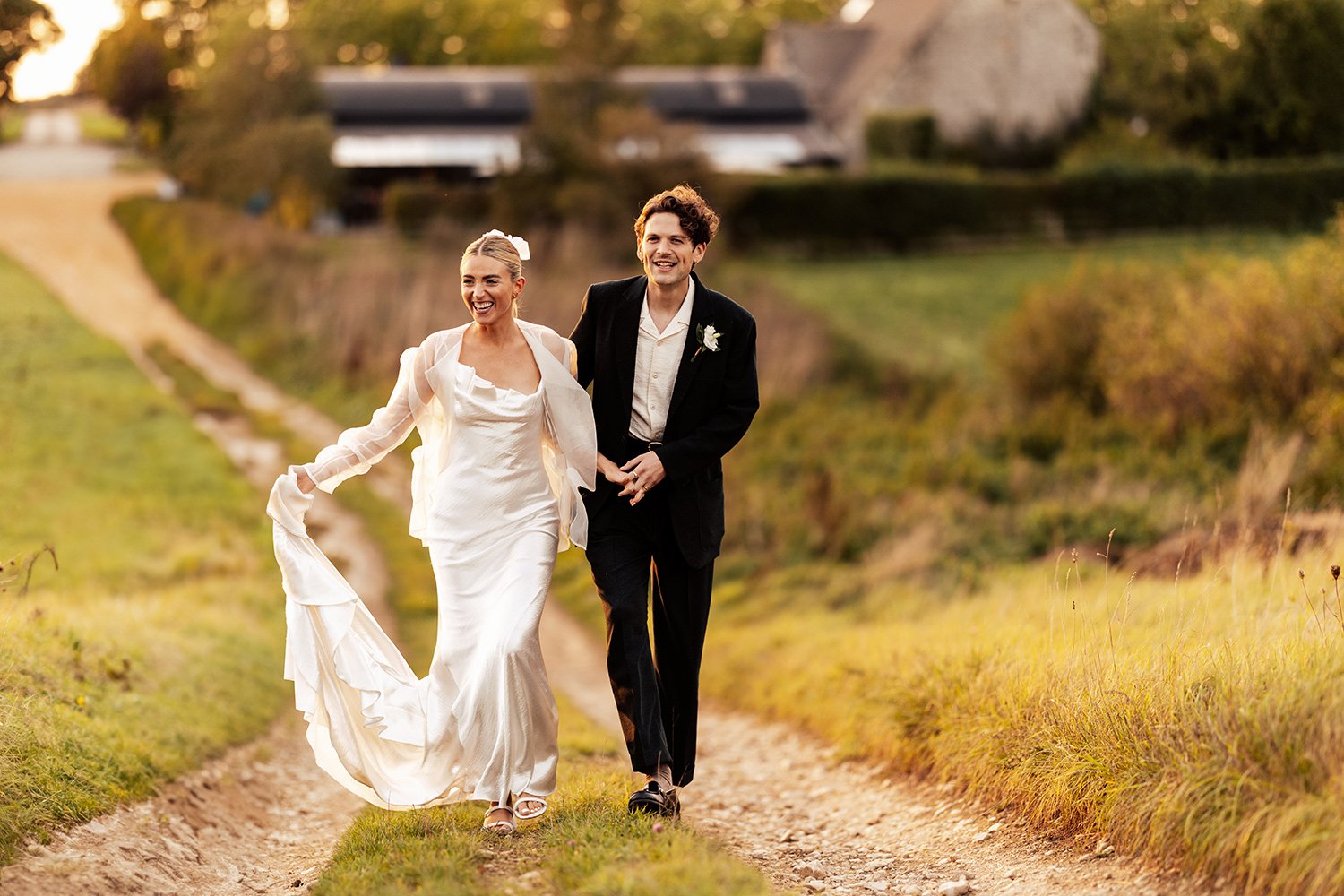 cripps-stone-barn-wedding-photography-35.jpg