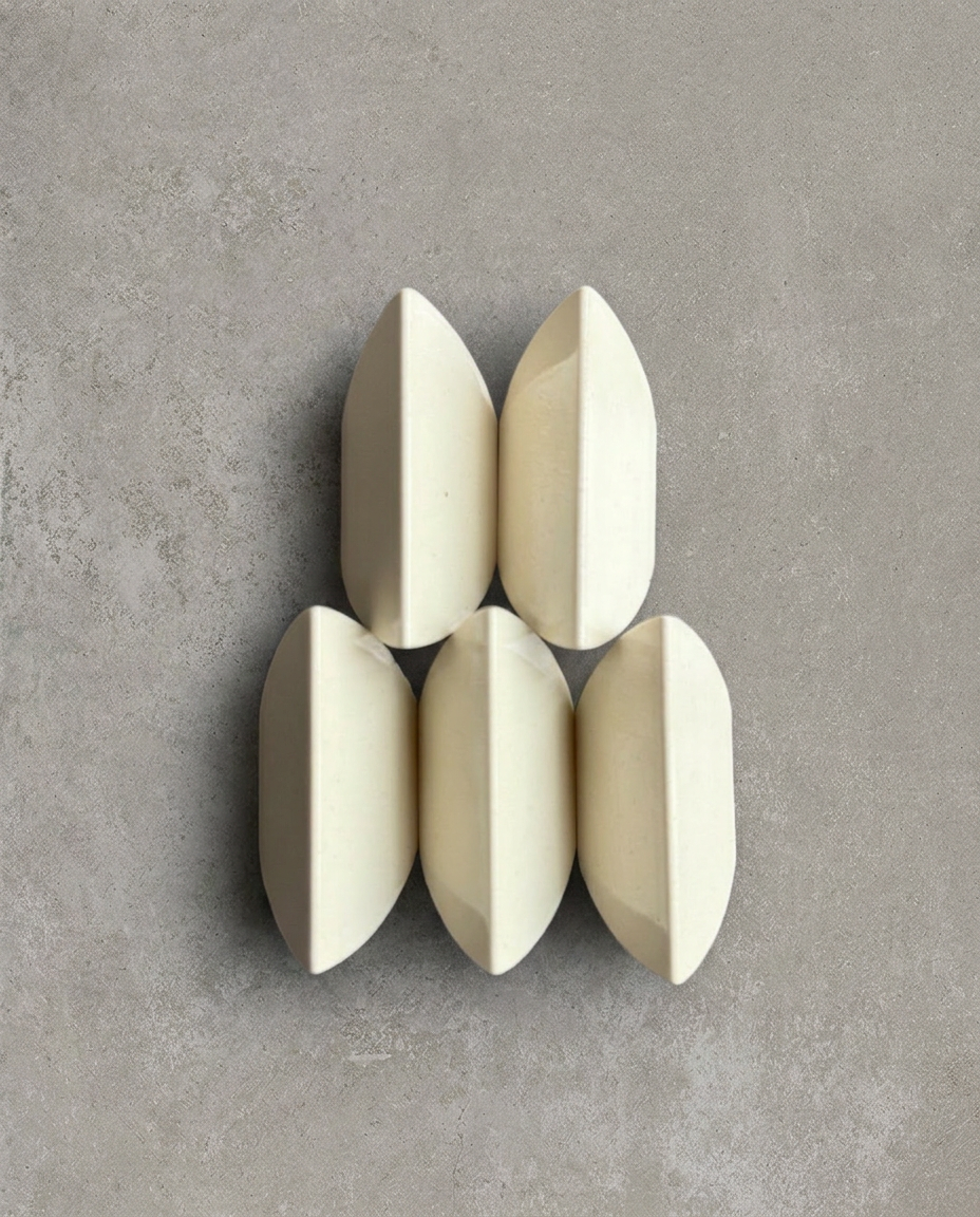 japanese-tile-makani-leaf-ivory.png