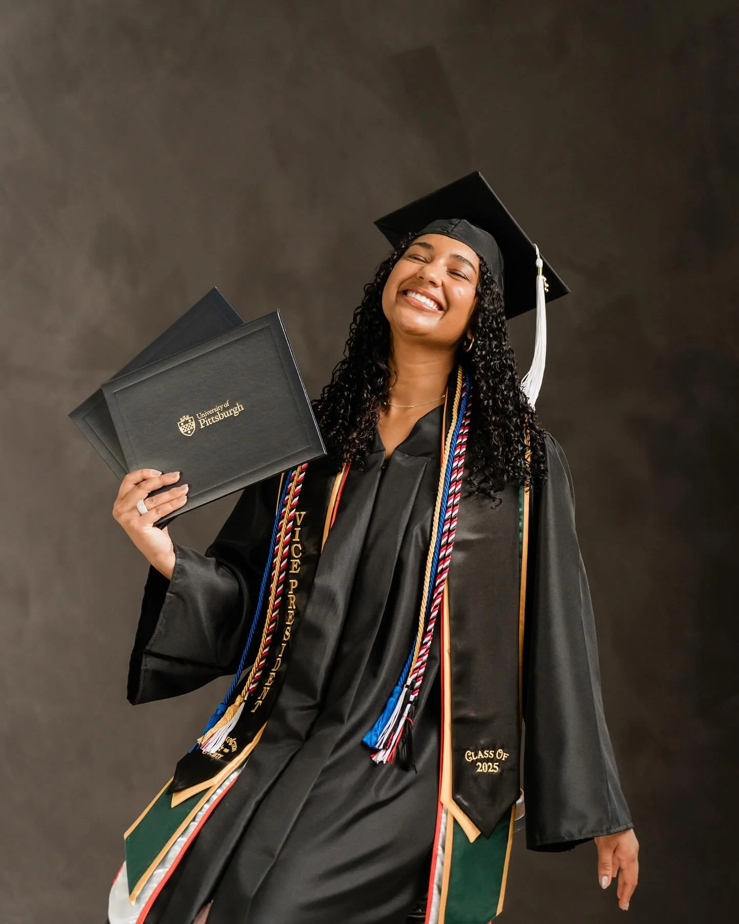 How we feel about our new black limewash wall on the 3rd floor 😄 Also CONGRATS to all those college grads, especially Zoe featured here!