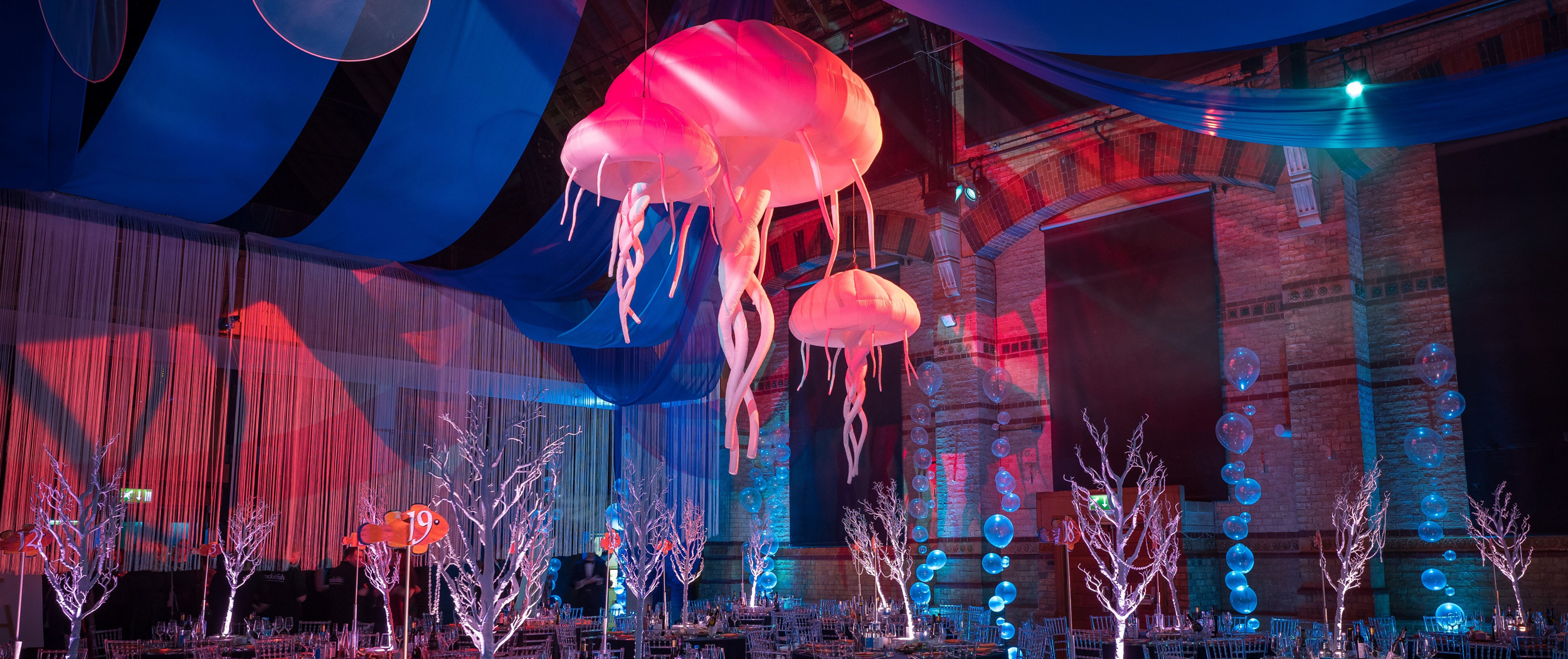 A Selection of 1.5M and 3M Jelly Fish Inflatable Props