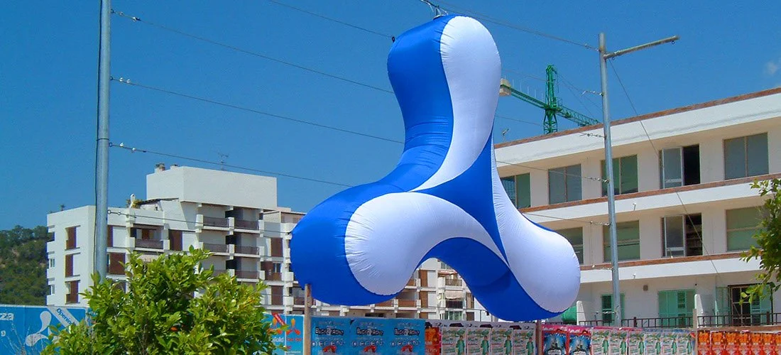 3m Cream Logo Inflatable