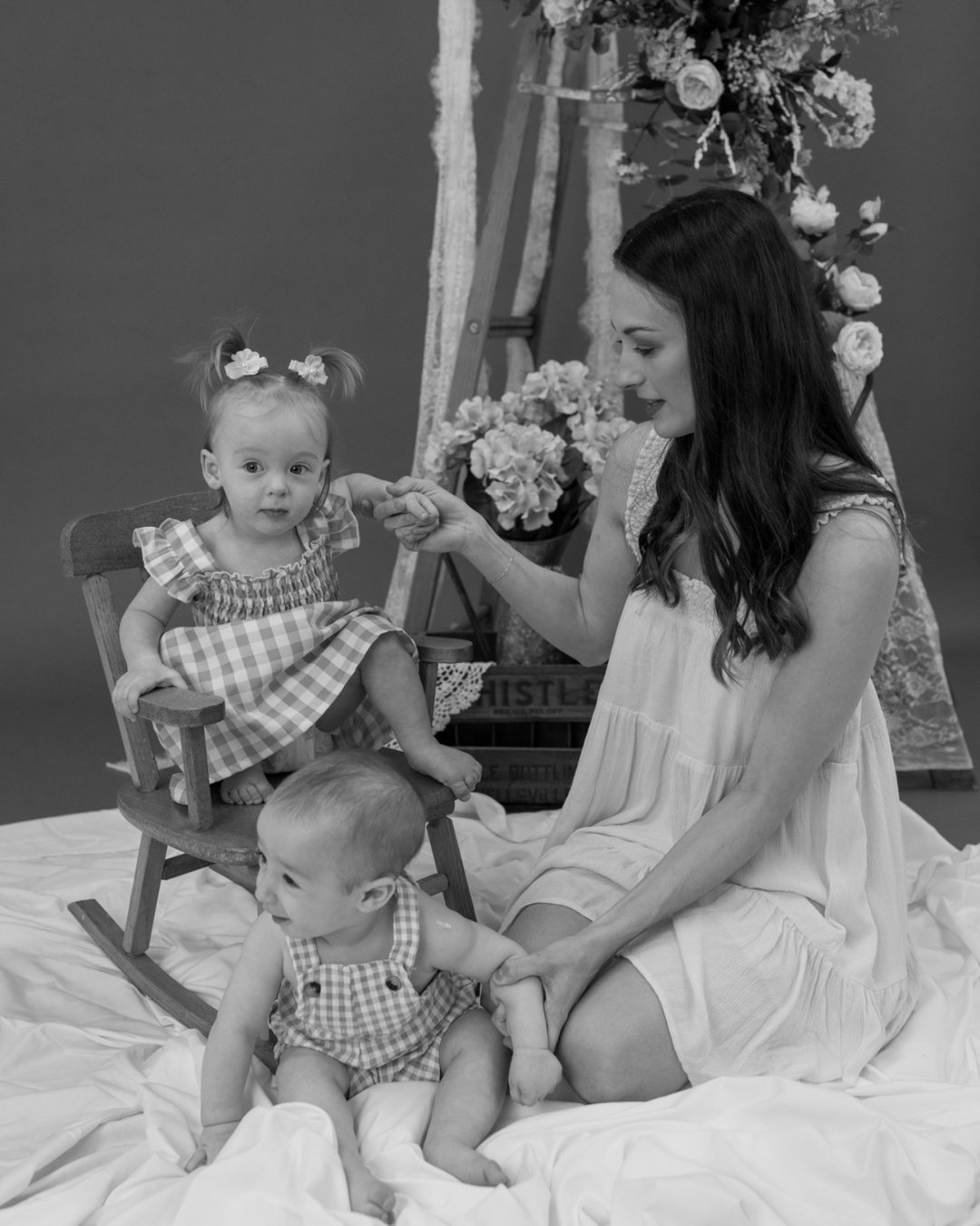 Happy Mother's Day to all the beautiful mothers out there!!🌸