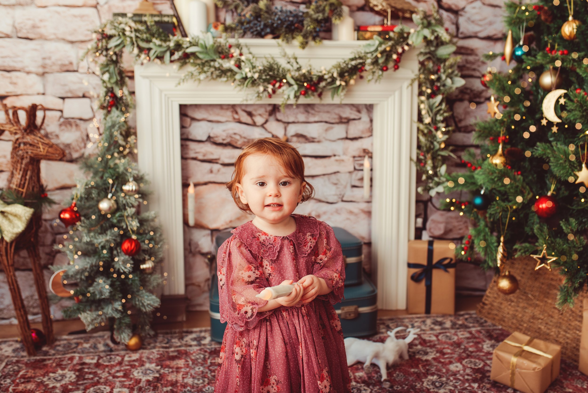 A Christmas Written in the Stars: Discover My Enchanted Christmas Mini Shoots in Hertfordshire