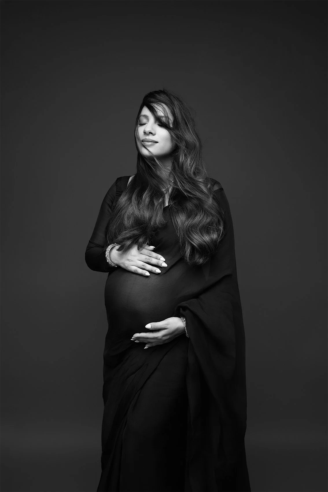 Bellevue maternity photographer, Seattle maternity portraits, Kirkland WA, maternity photographer near me, Seattle maternity photographer
