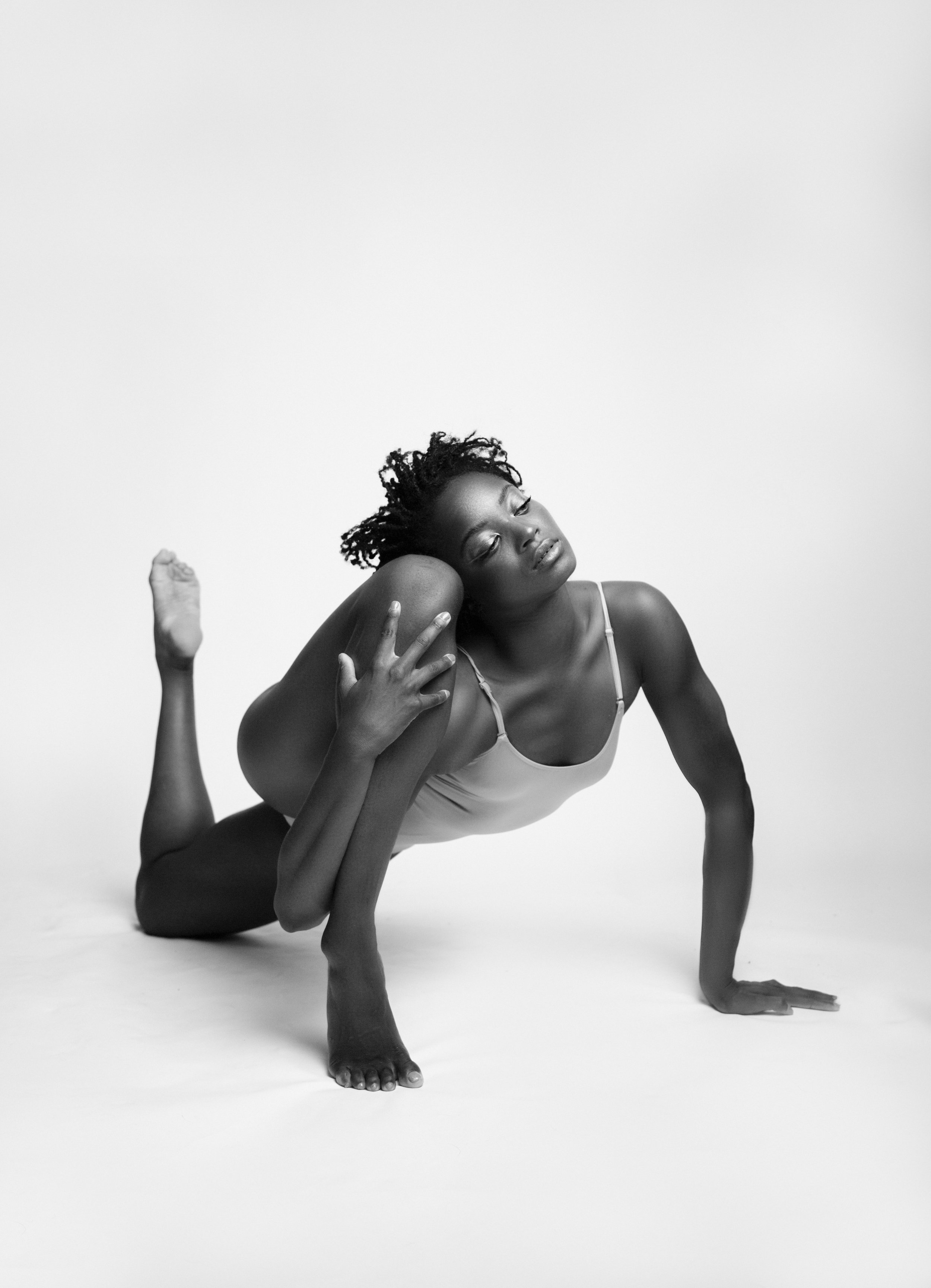  national rhythmic gymnastics team member in Kirkland photography Photoshoot.  Dance portrait of black woman dancer. 