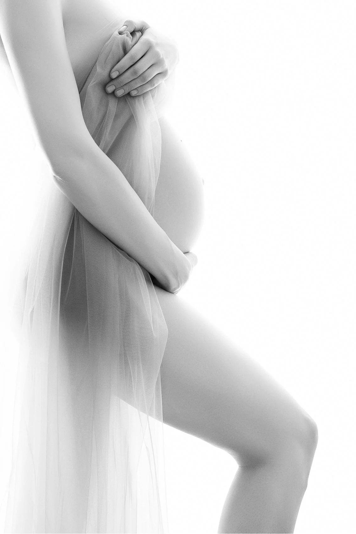 Artist maternity portraits