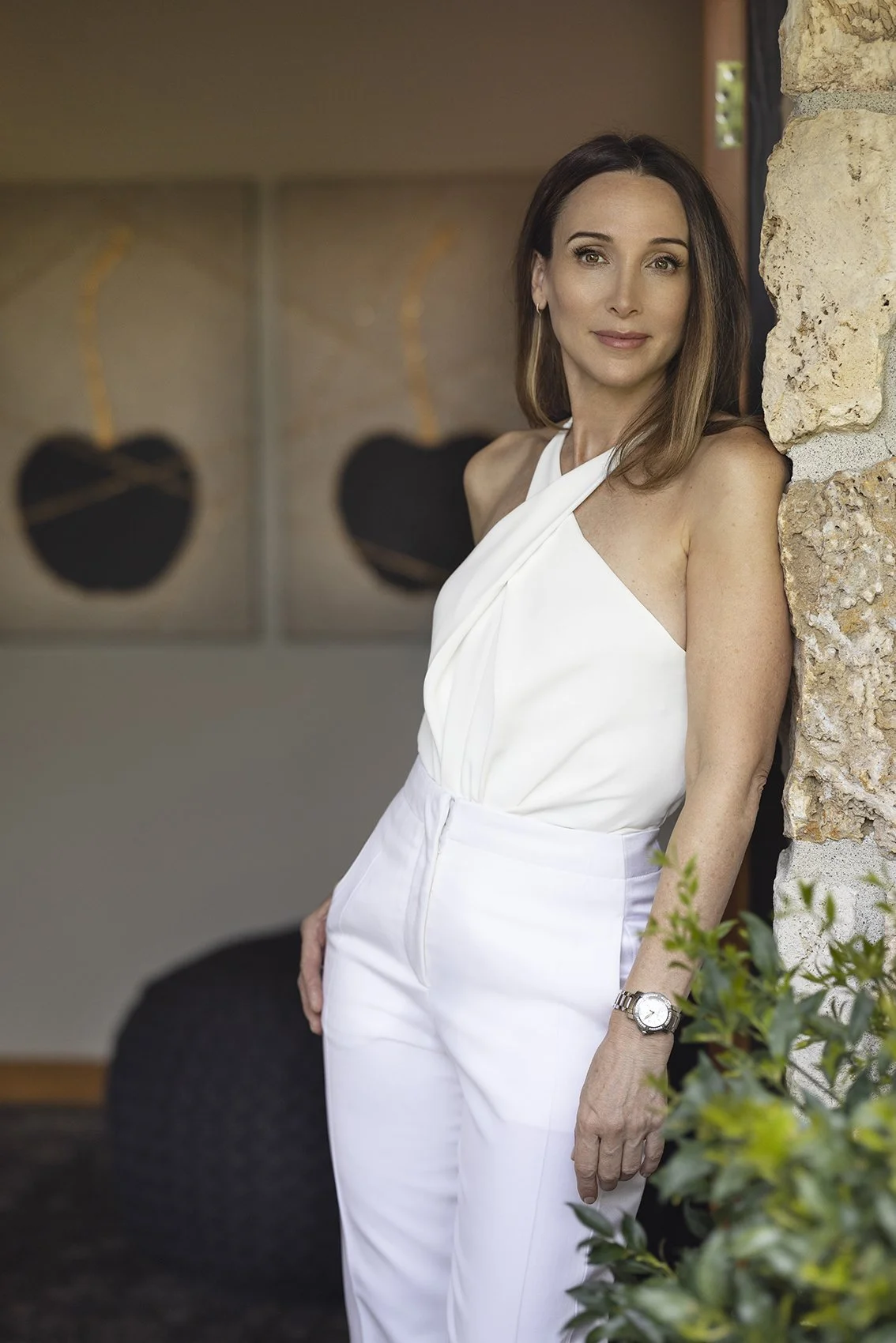 local artist Jolinda Linden, personal branding portraits in Bellevue by Beauclair Photography, portrait photographer near me