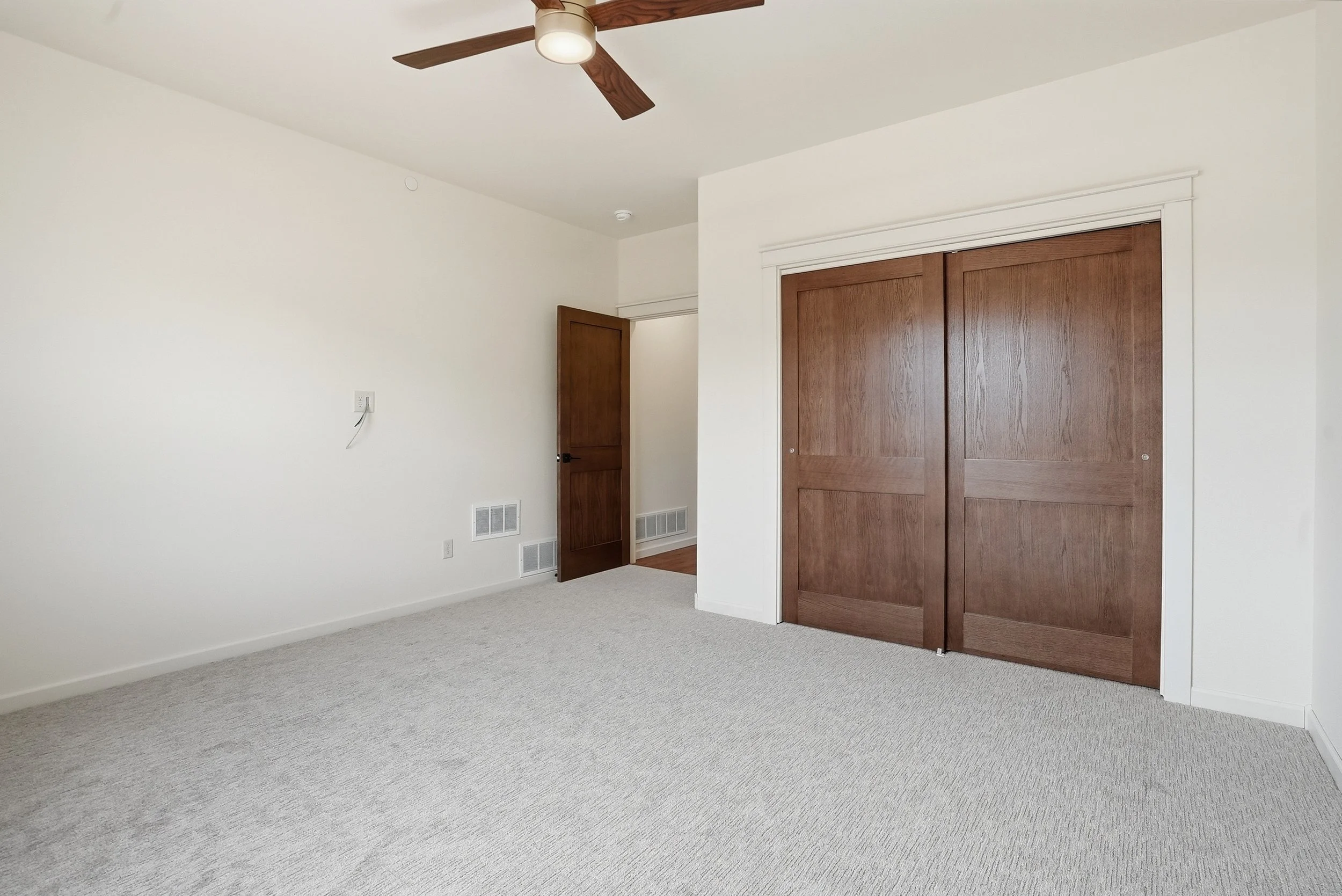 photo_174.jpg