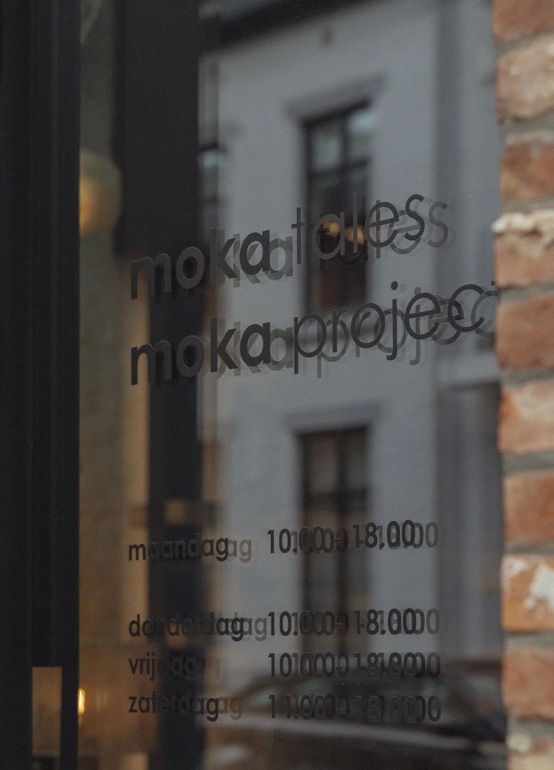 Moka-en-vanille-openingsuren-tales.jpg