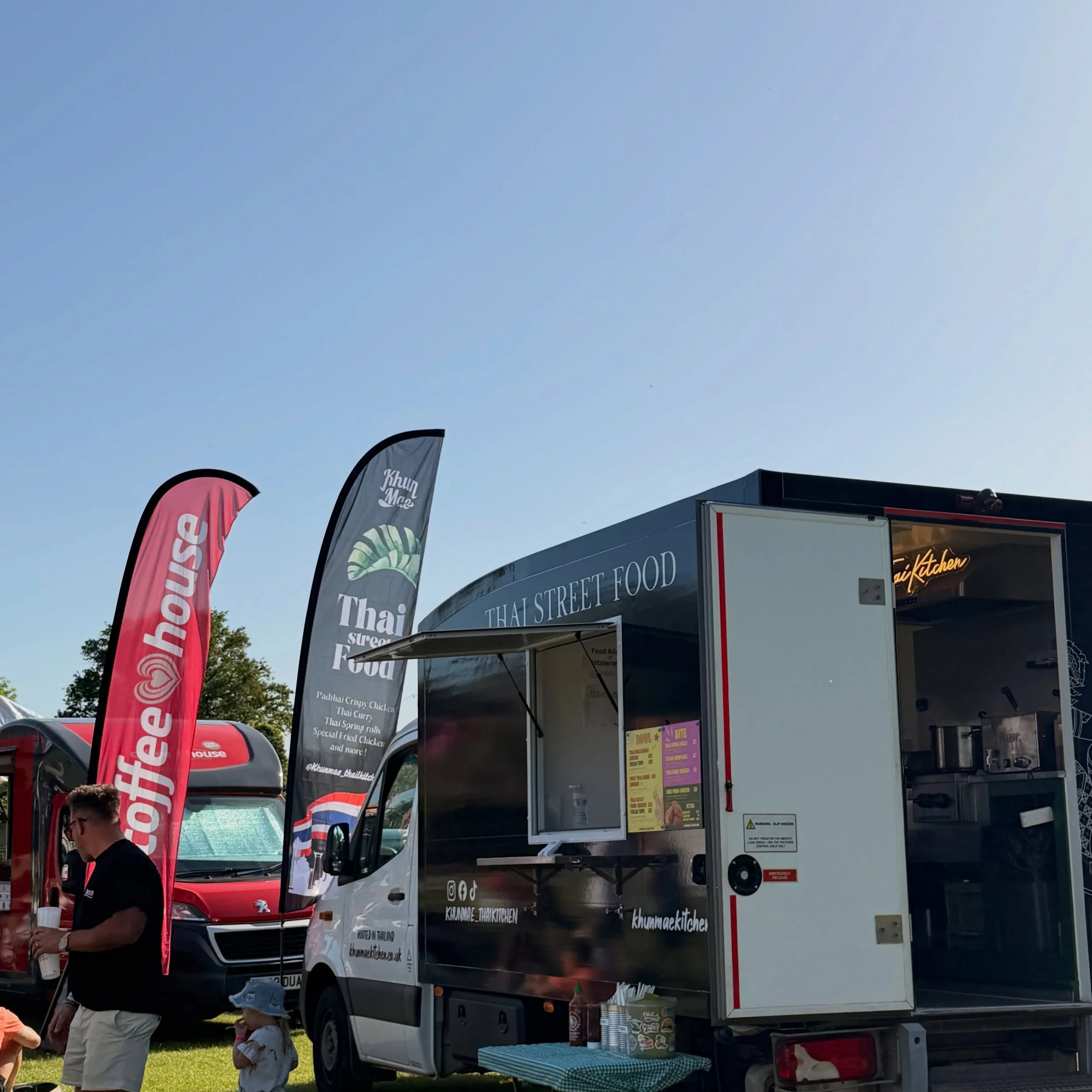 🖤😎 He&rsquo;s looking festive 
📍The Pound, Dymock 

#thai #festivalfoodtruck #thaifoodtruck #khunmaethai