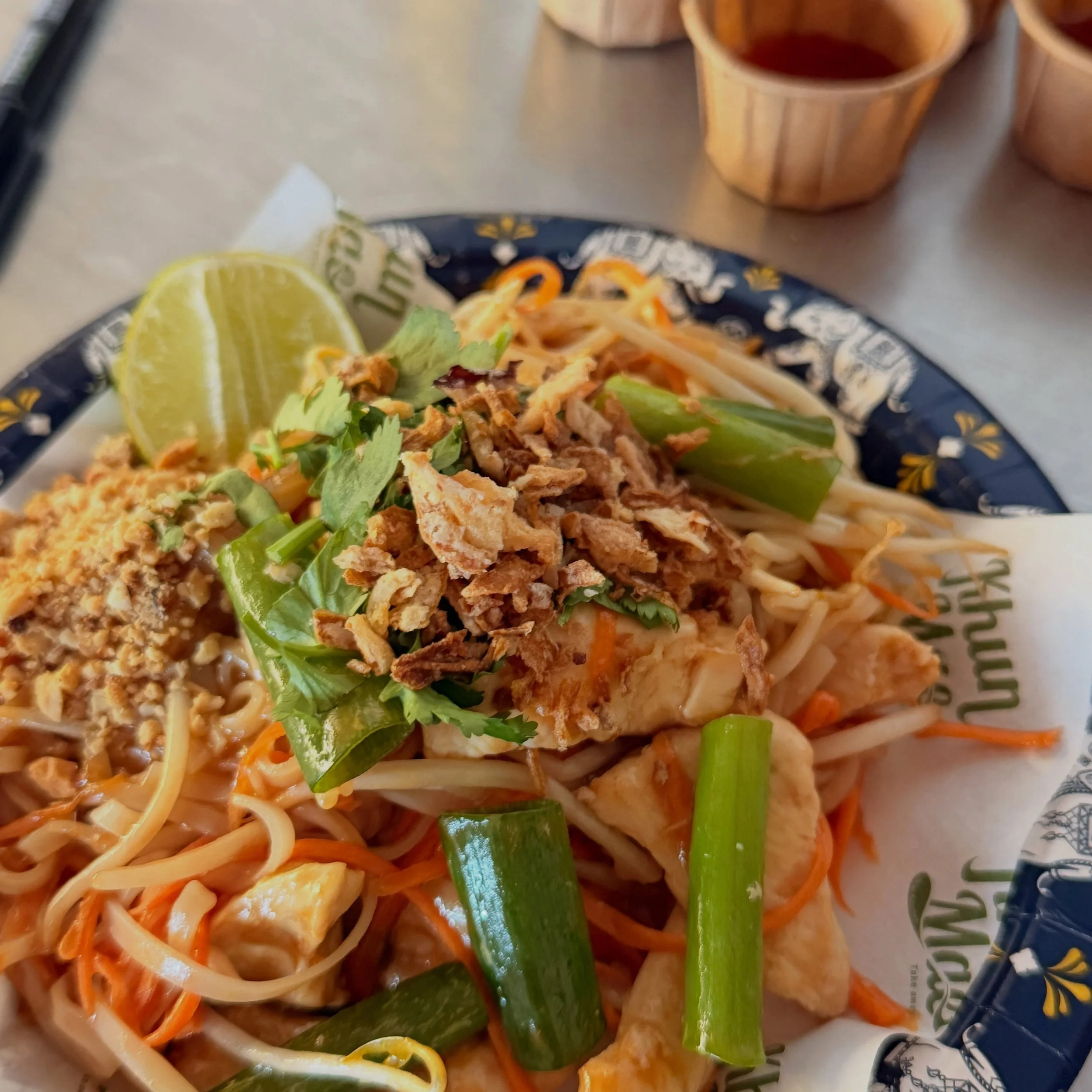 ผัดไทยไก่ (pad thai chicken) 🍝 -anyone ? 
Dm if you&rsquo;re fancy hosting your guests with thai street food ! We&rsquo;re your guys ! 🤣😜
#khunmaethai #thaicatering #thaifoodlover #khunmaethaikitchen #khunmaeonwheels