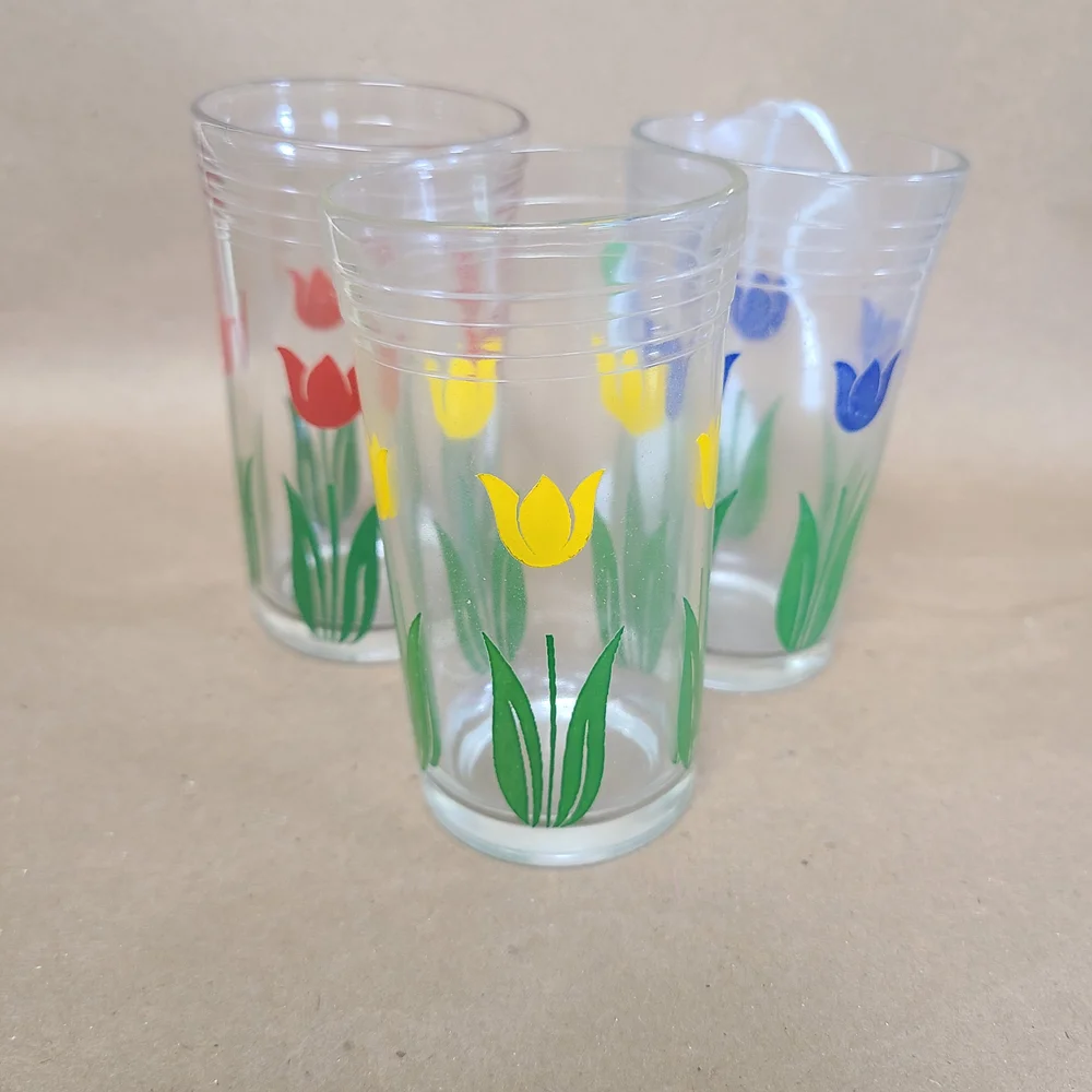 Vintage Hazel Atlas Swanky Swigs Floral Tulip Drinking Glasses Set of 3   The Island Antiques