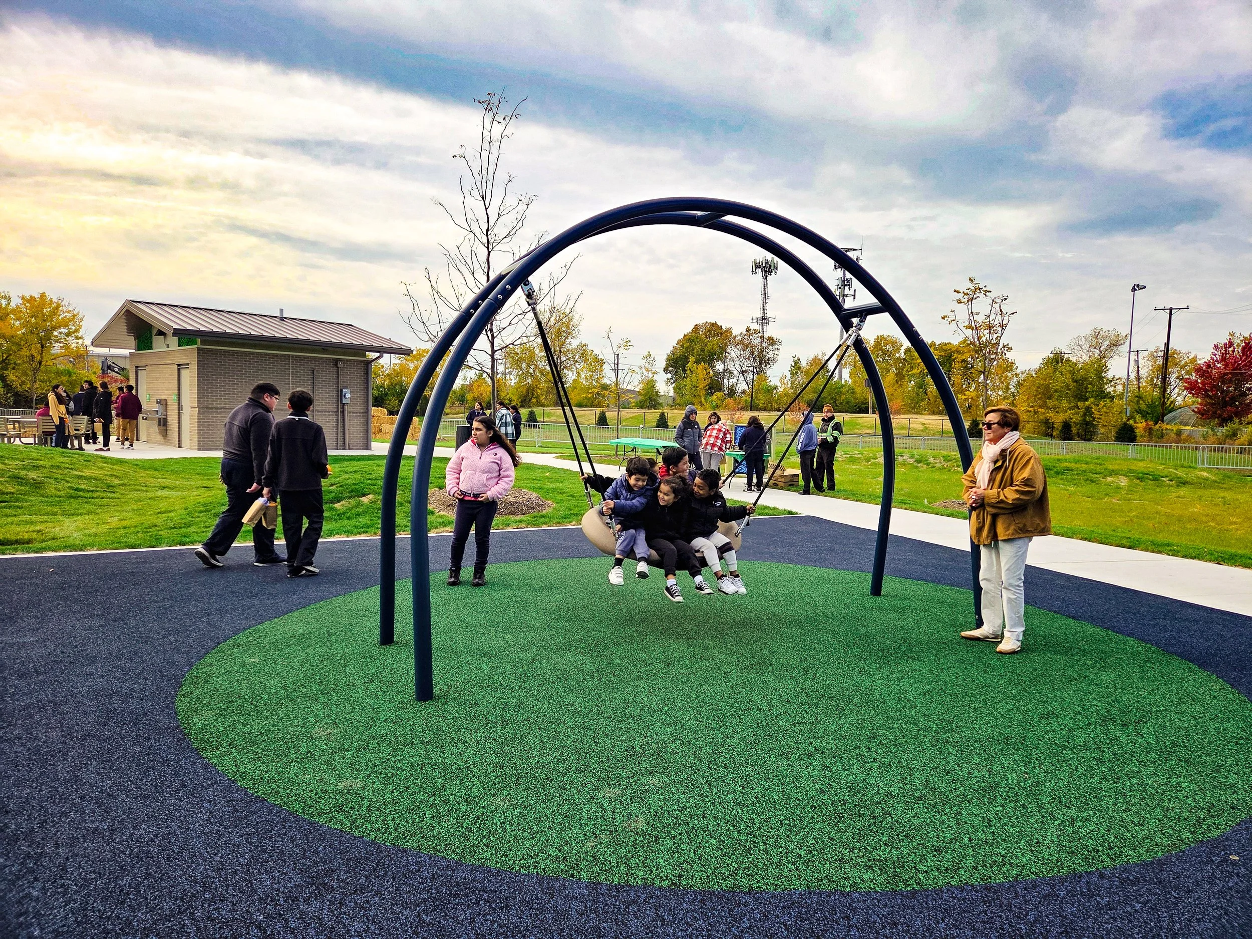 PhilFuentes_TERRA (5).jpg