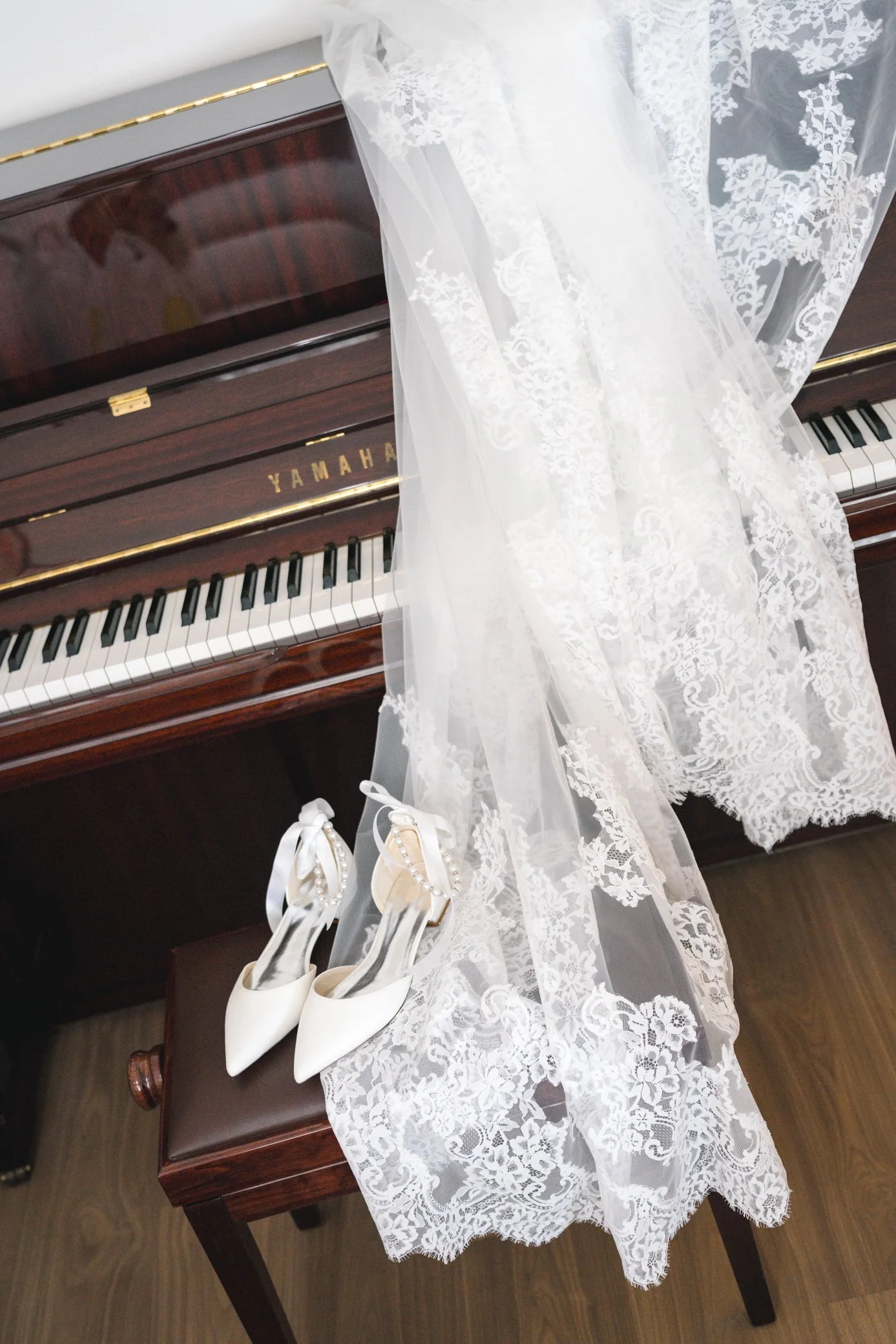 bride.prep.house.det (16).jpg