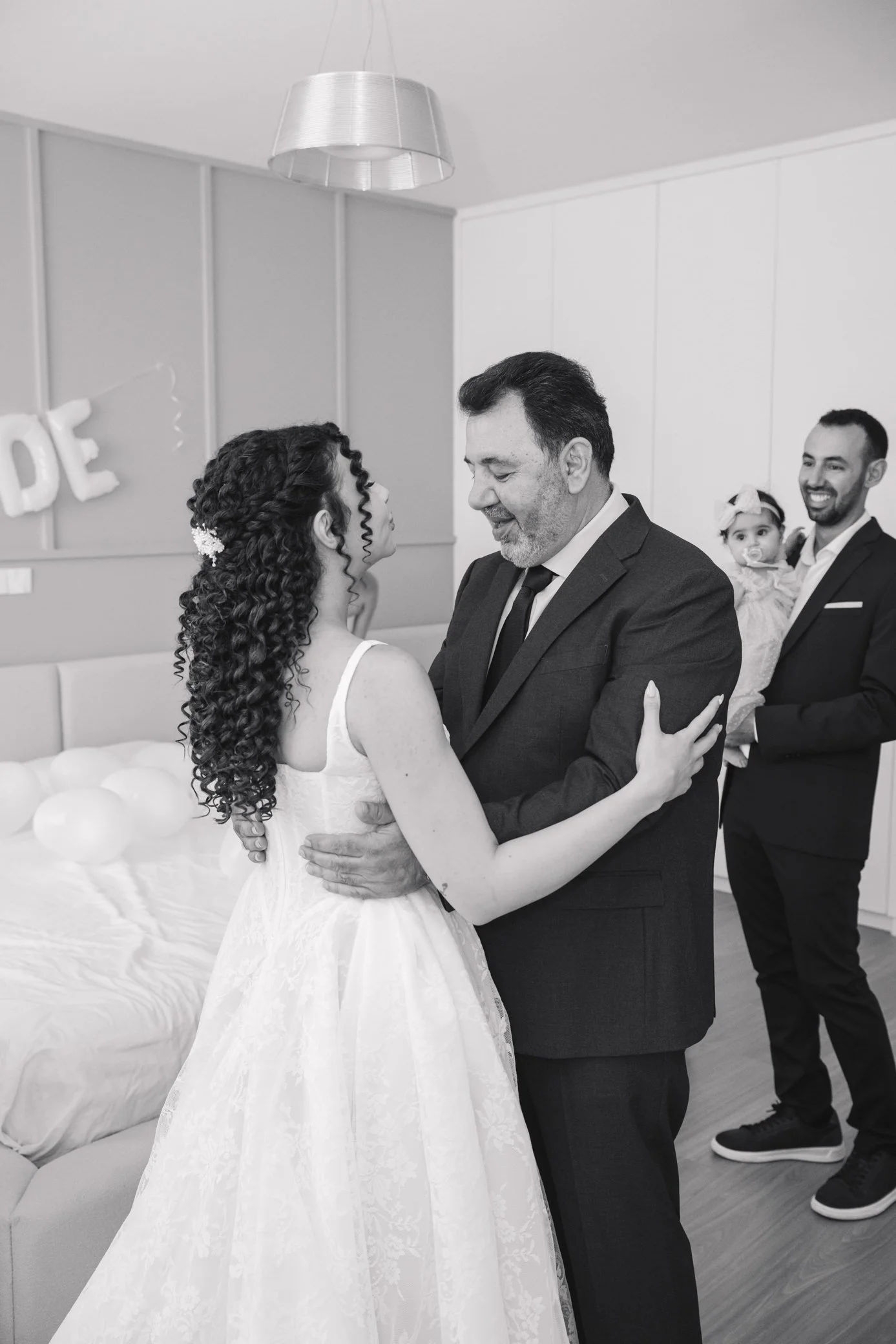 bride.first.look (19).jpg