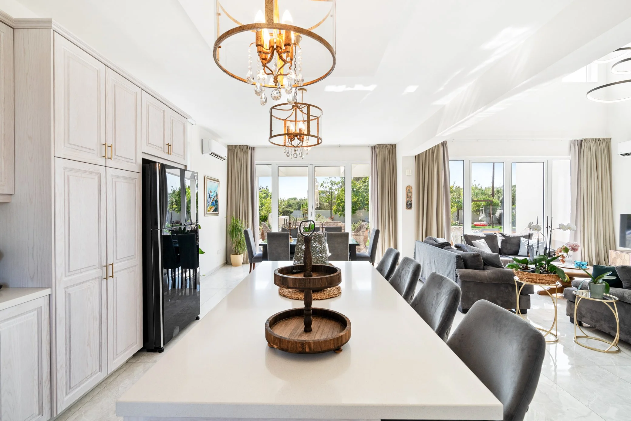 A7307815 - Full size.jpg