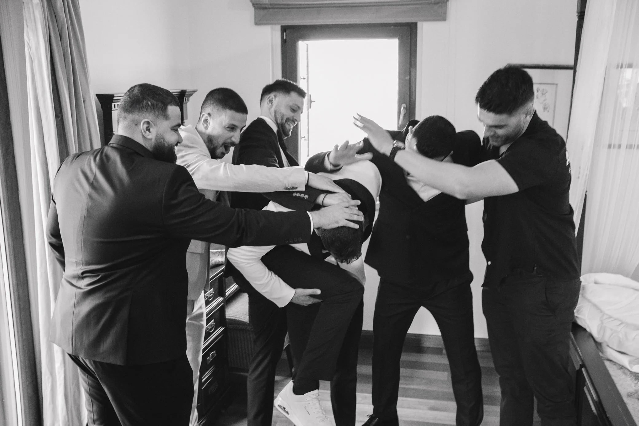 groom.prep.det (69).jpg