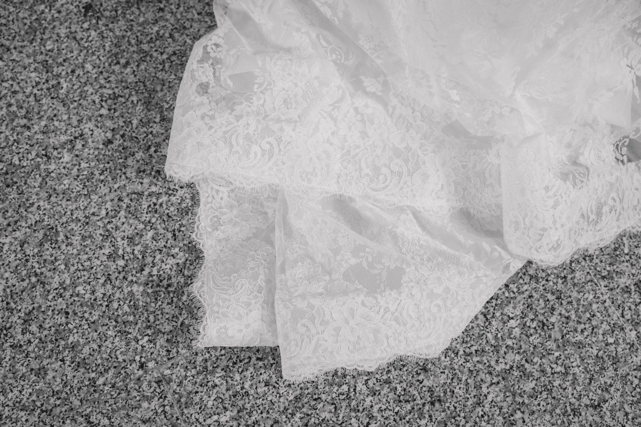 bride.preparation.1 (161).jpg