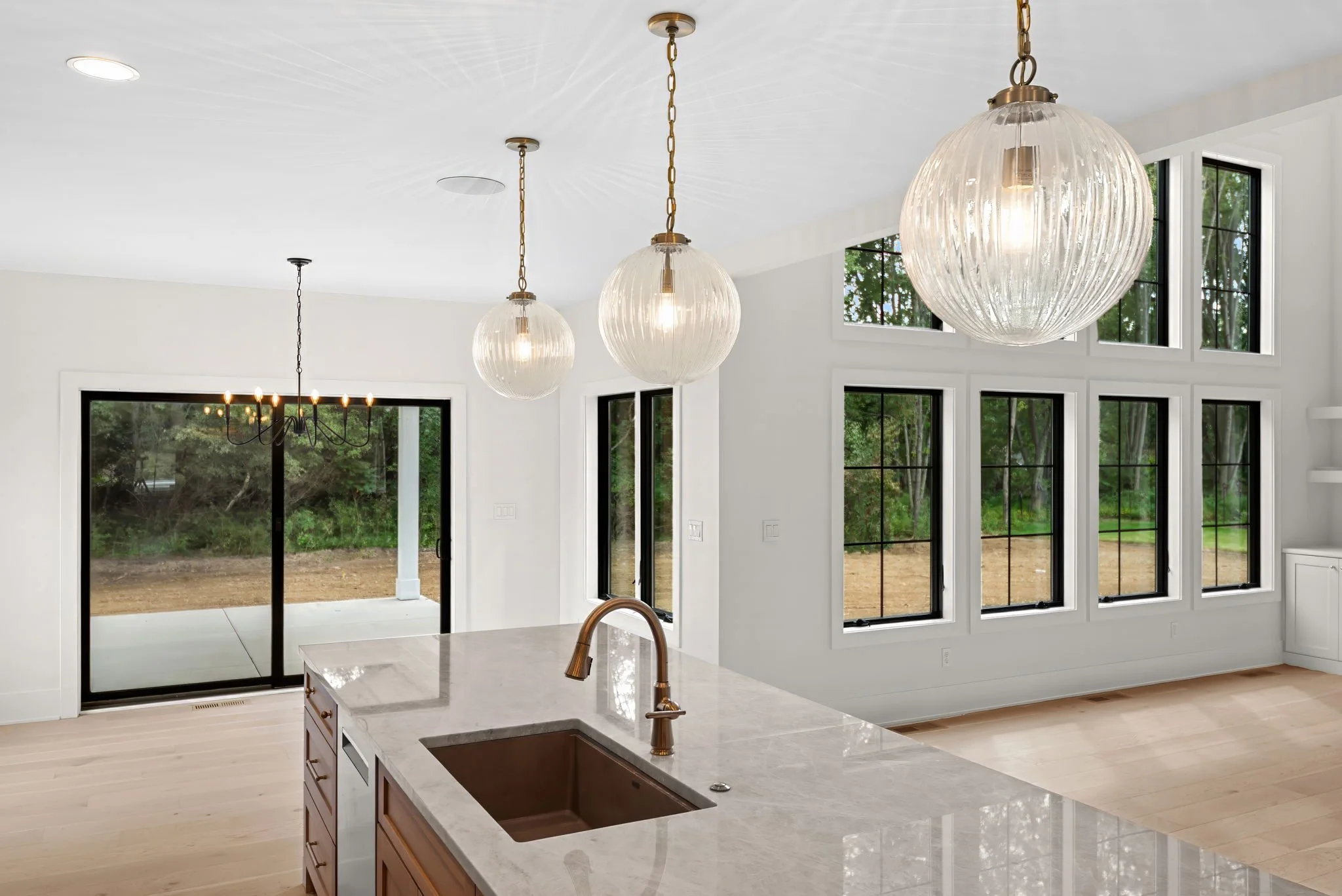 brecc-construction-modern-manor-4.jpg