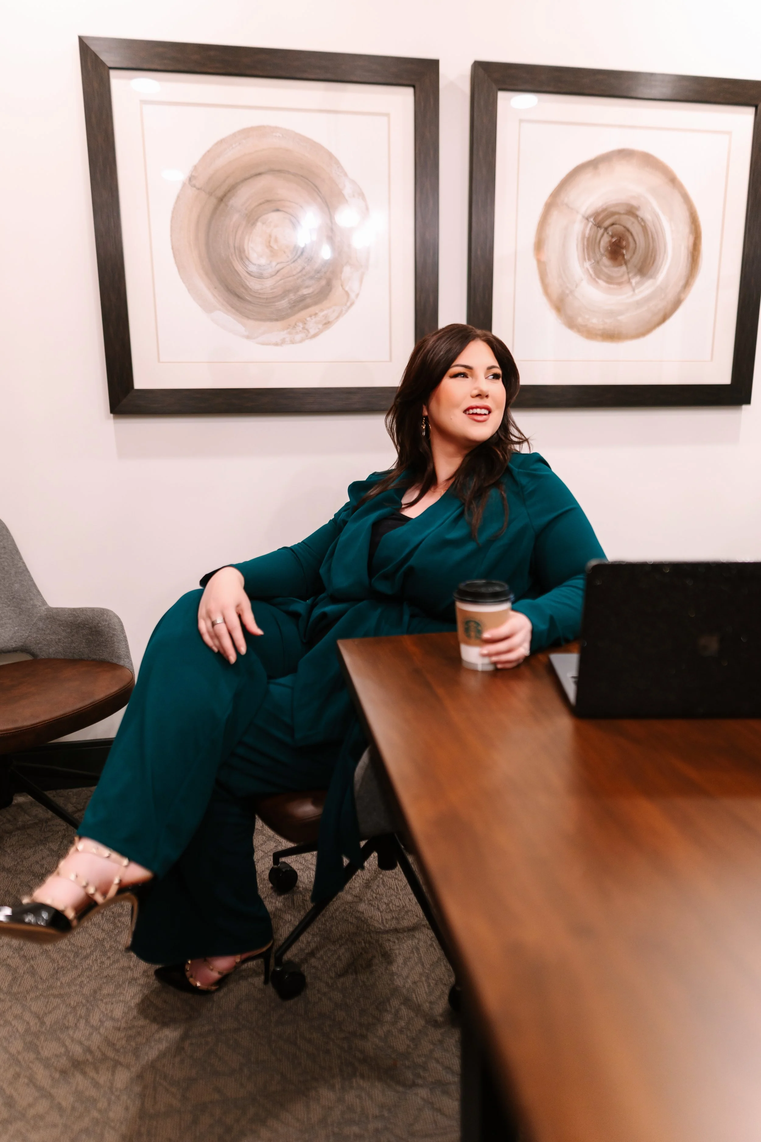 Amber-Brand-Preview-(18 of 37).jpg