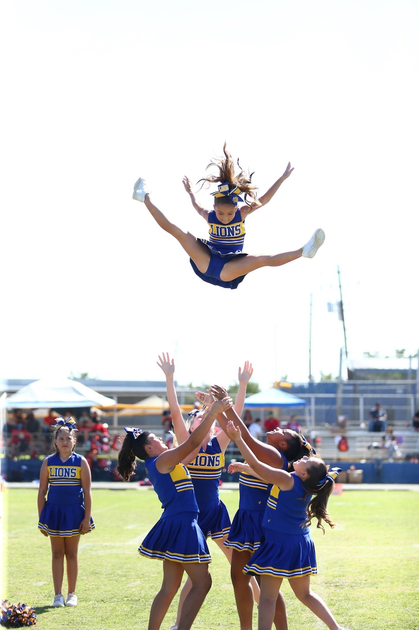 sister basket toss.JPG