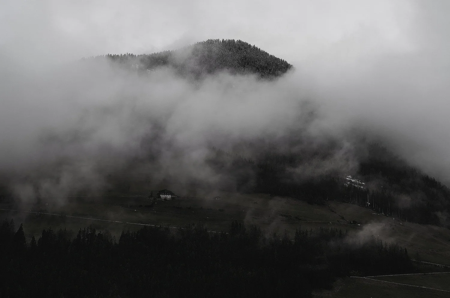 Forested mountain ridge used as wildfire detection coverage context