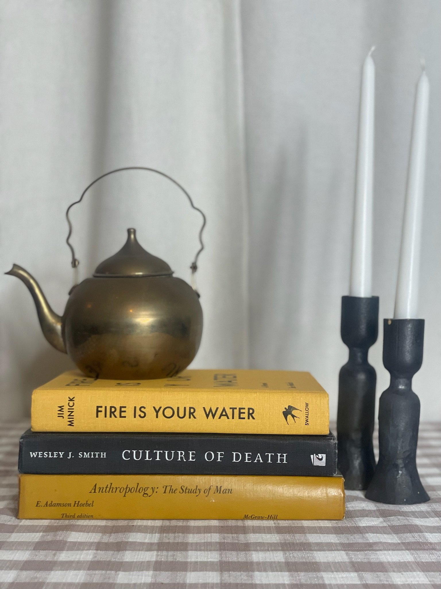 YELLOW BOOKSET 4.jpg