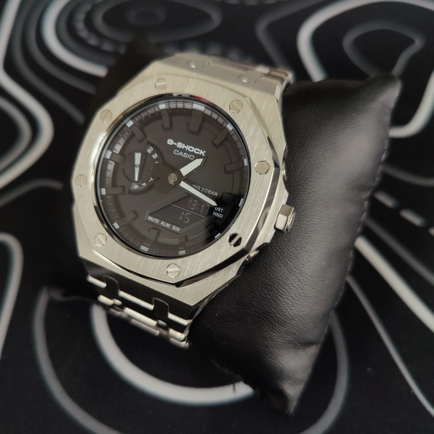 CasiOak Casio G-Shock GA-2100 Silver/Black — Nova Watches Switzerland