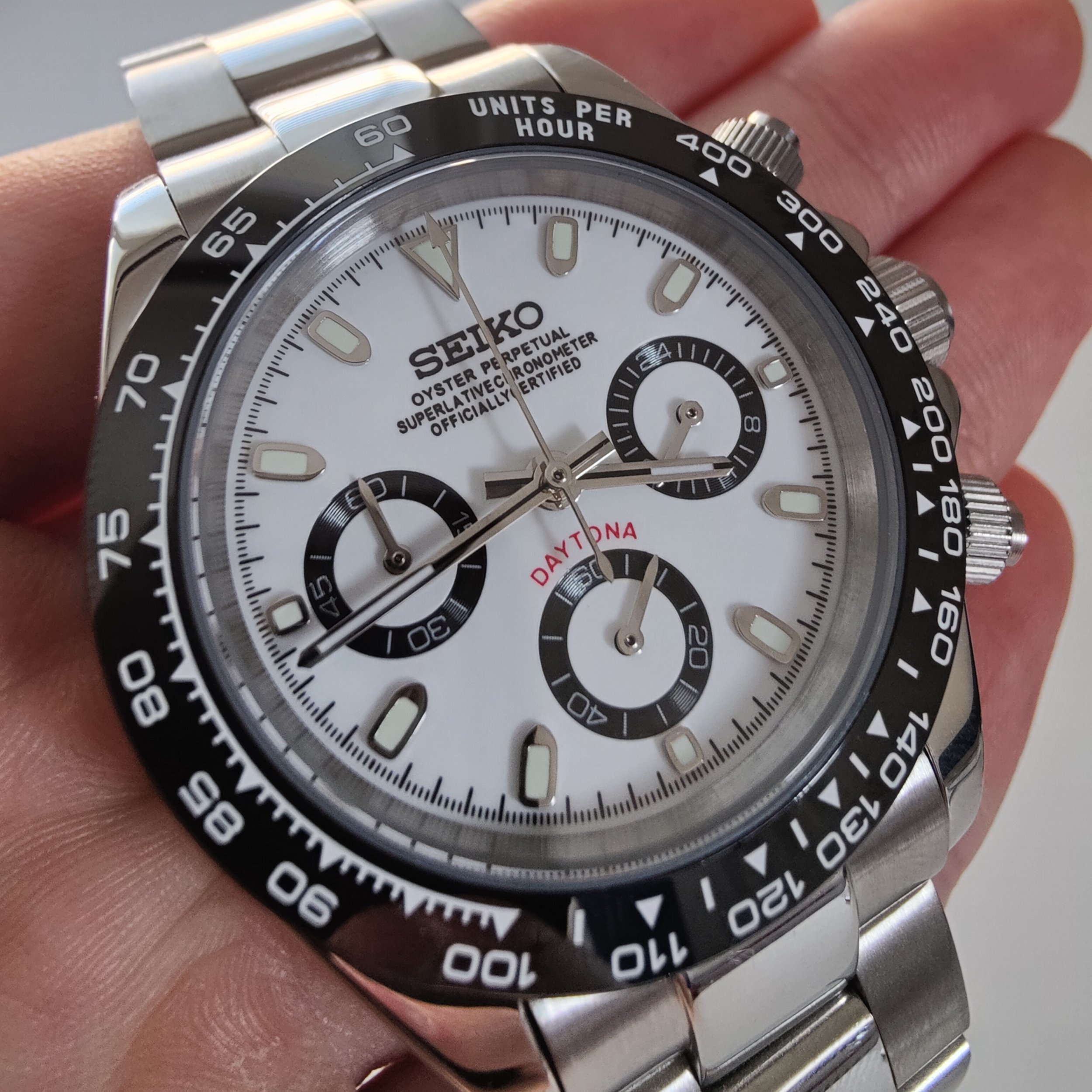 Seiko Mod Daytona Panda Close Up