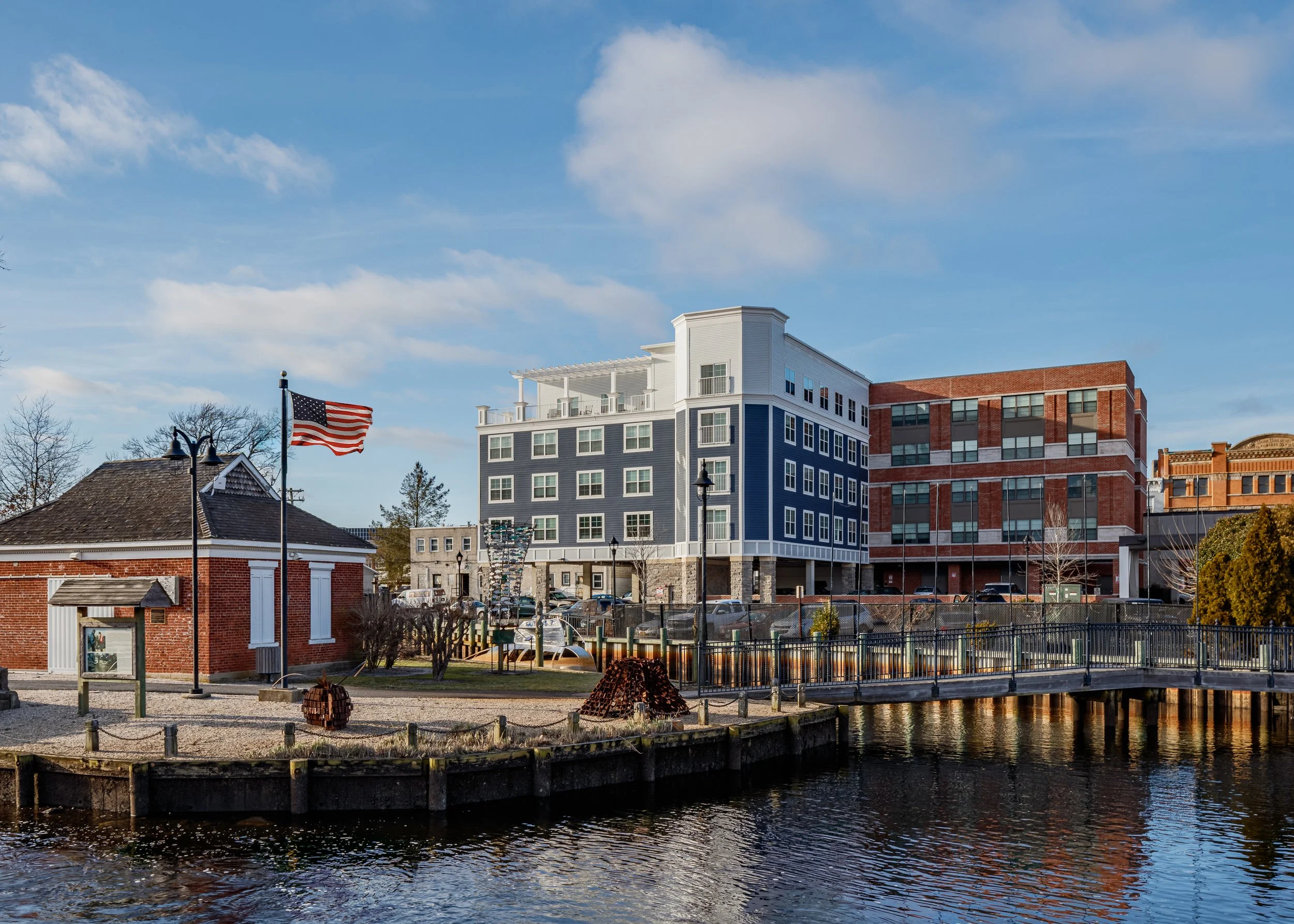 riverhead apts-1.jpg